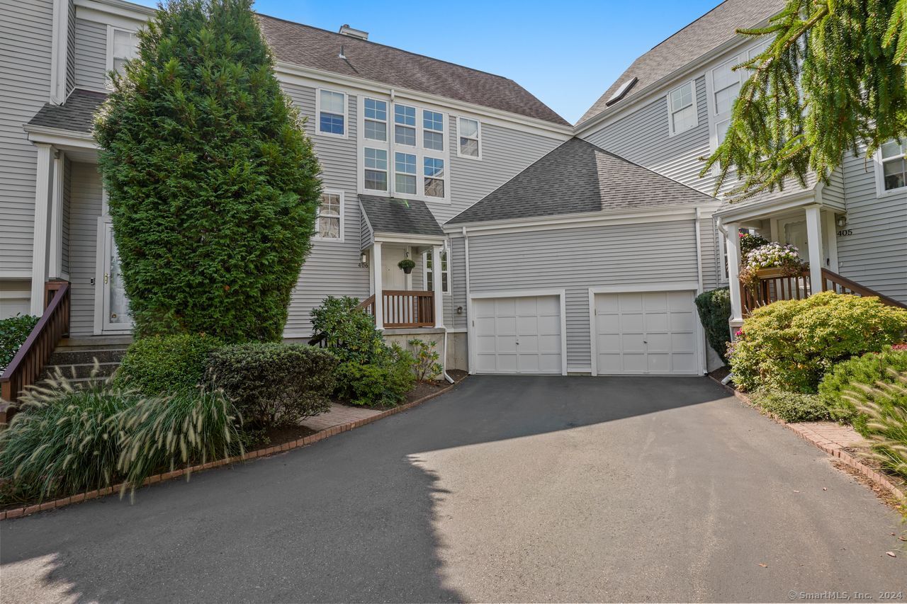 406 Foxboro Drive 406