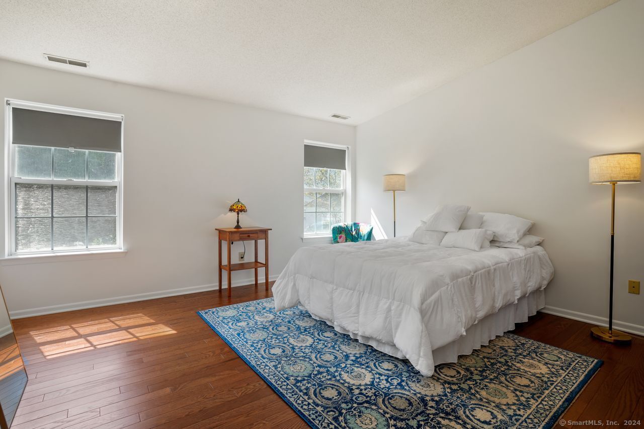 406 Foxboro Drive 406