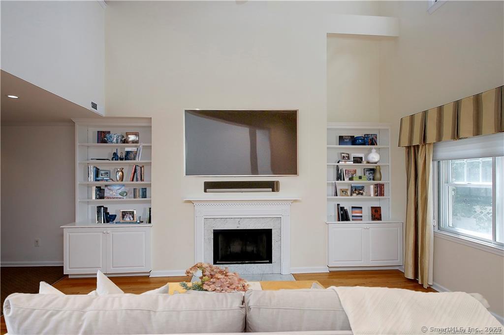51 Forest Avenue APT 104