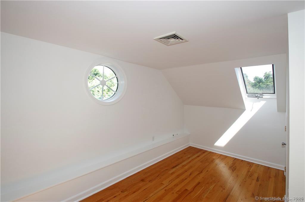 51 Forest Avenue APT 104
