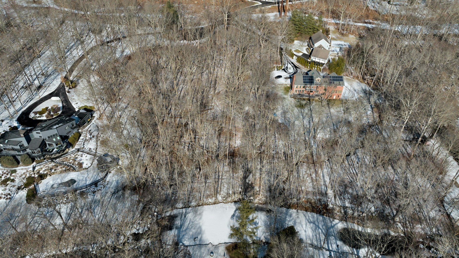 18 Hunt Lane
