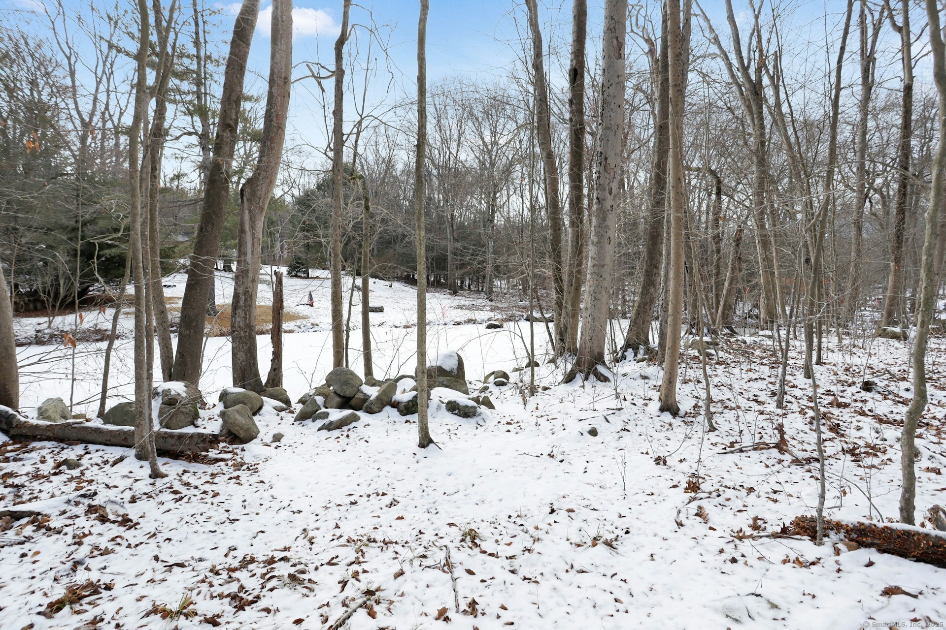 18 Hunt Lane