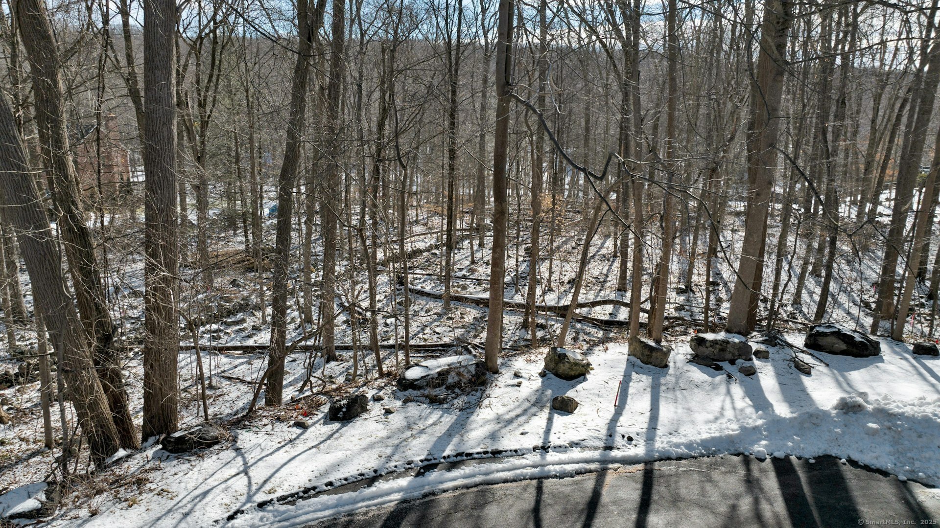 18 Hunt Lane