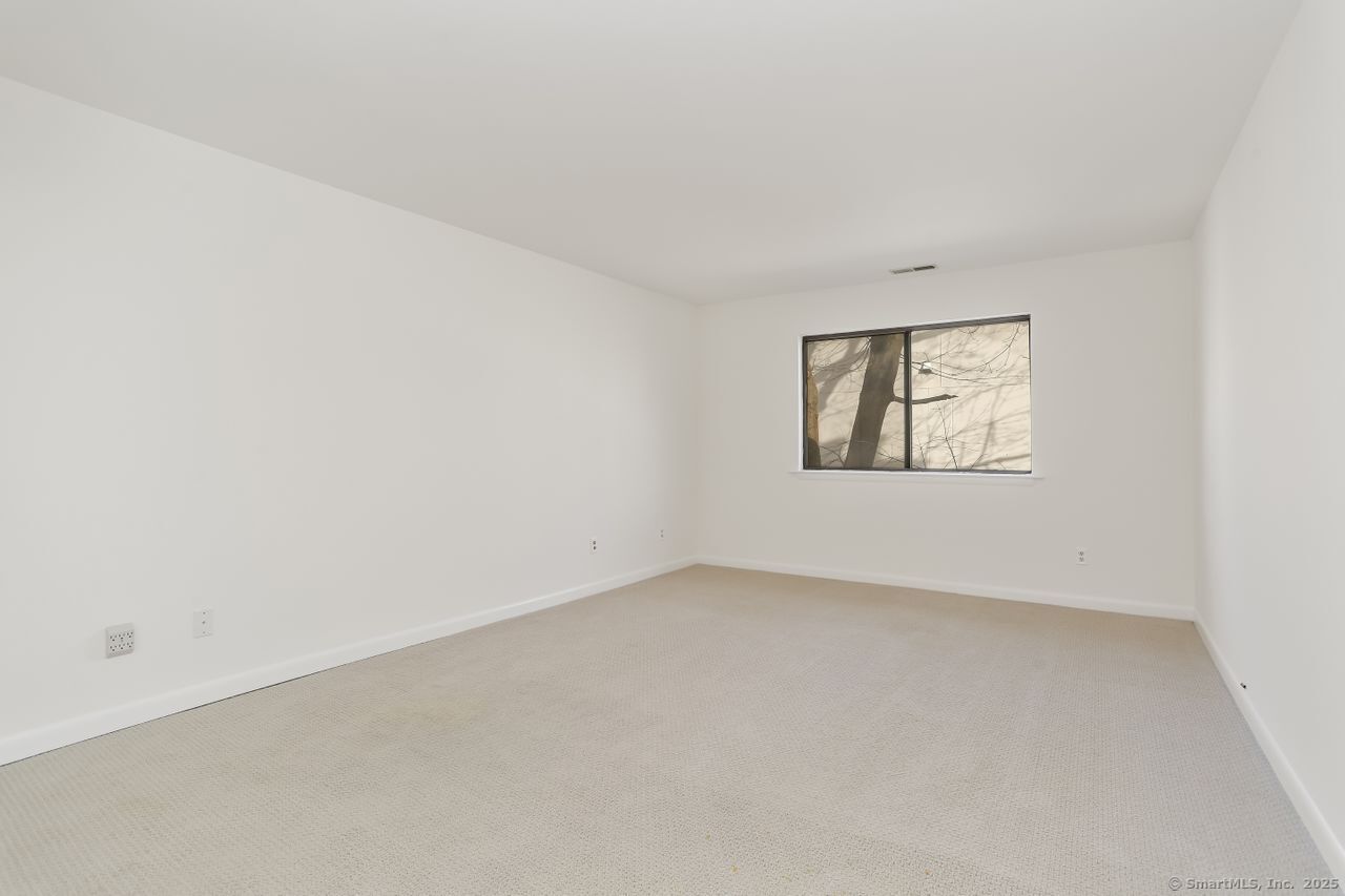 1500 Bedford Street APT 306