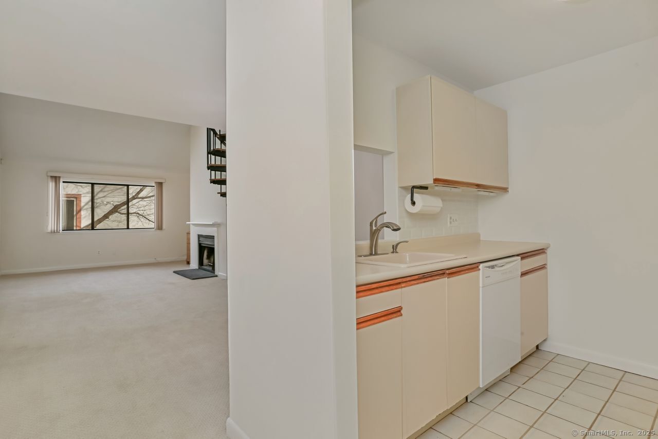 1500 Bedford Street APT 306
