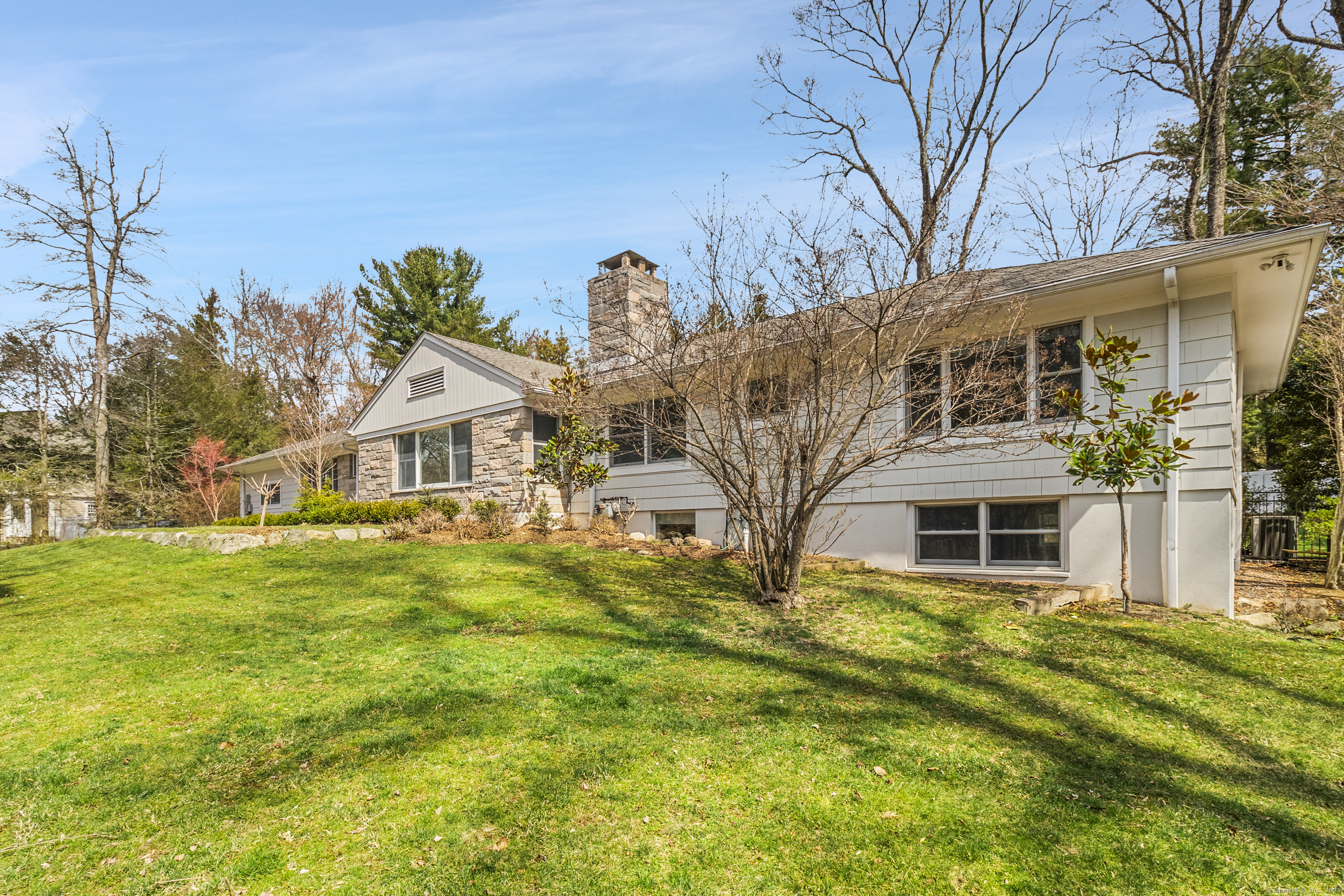 82 Rockwood Lane