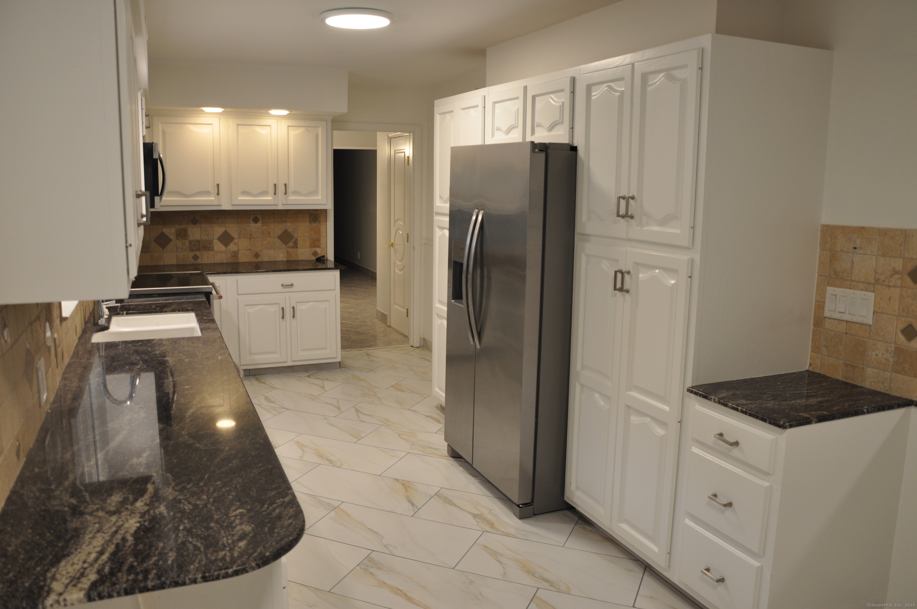 53 Stonehedge Drive South