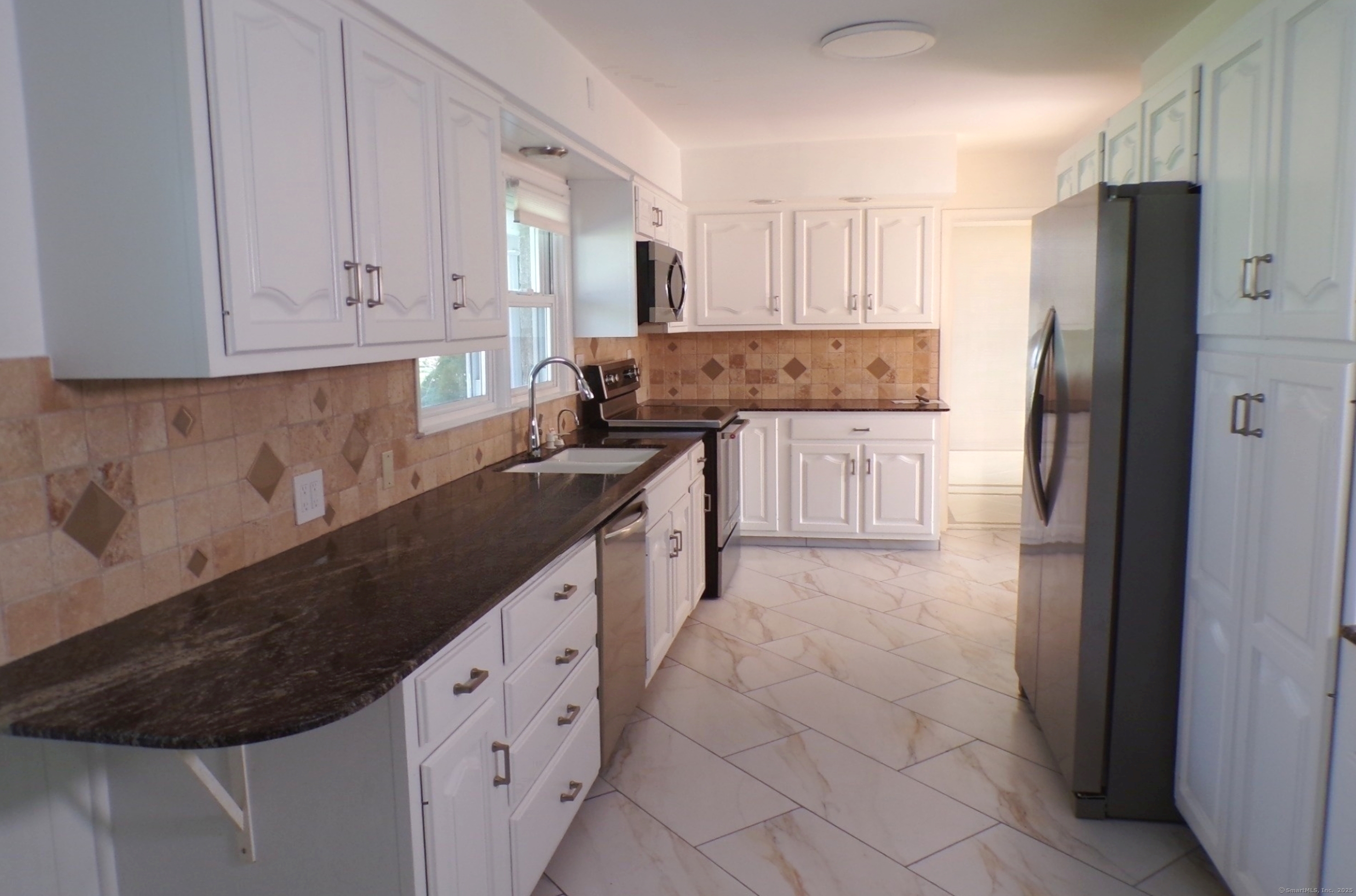 53 Stonehedge Drive South