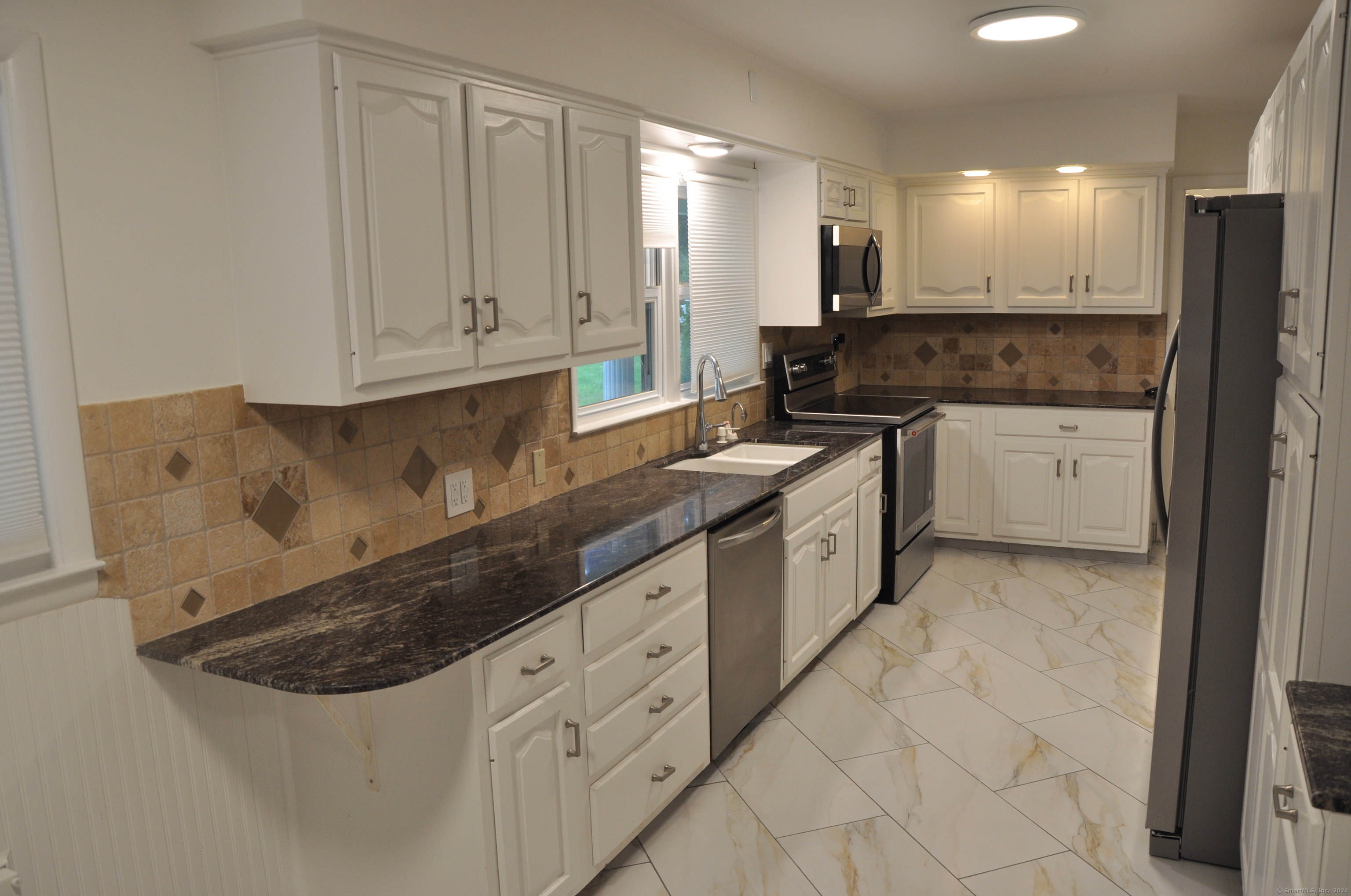 53 Stonehedge Drive South