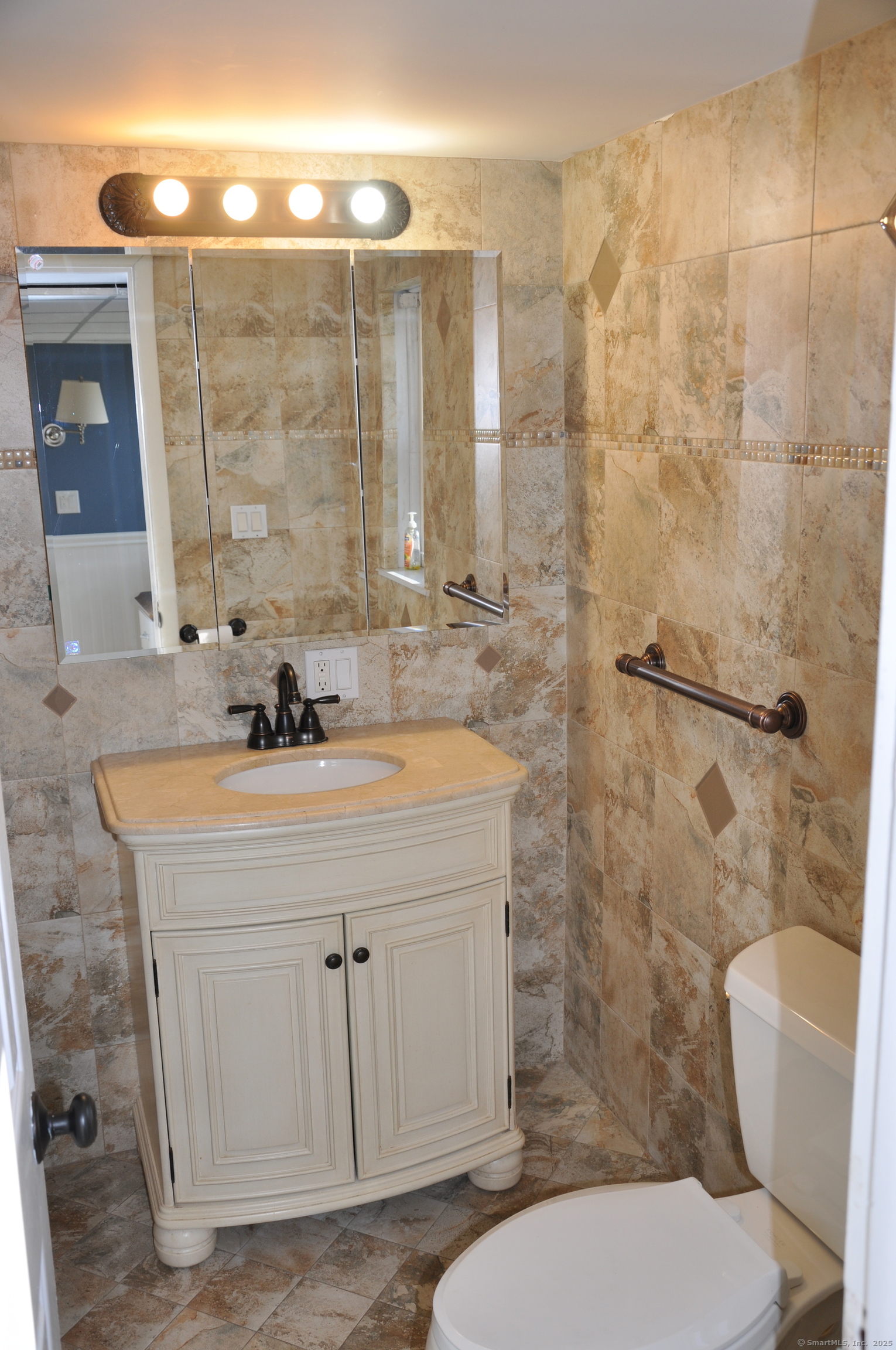 53 Stonehedge Drive South