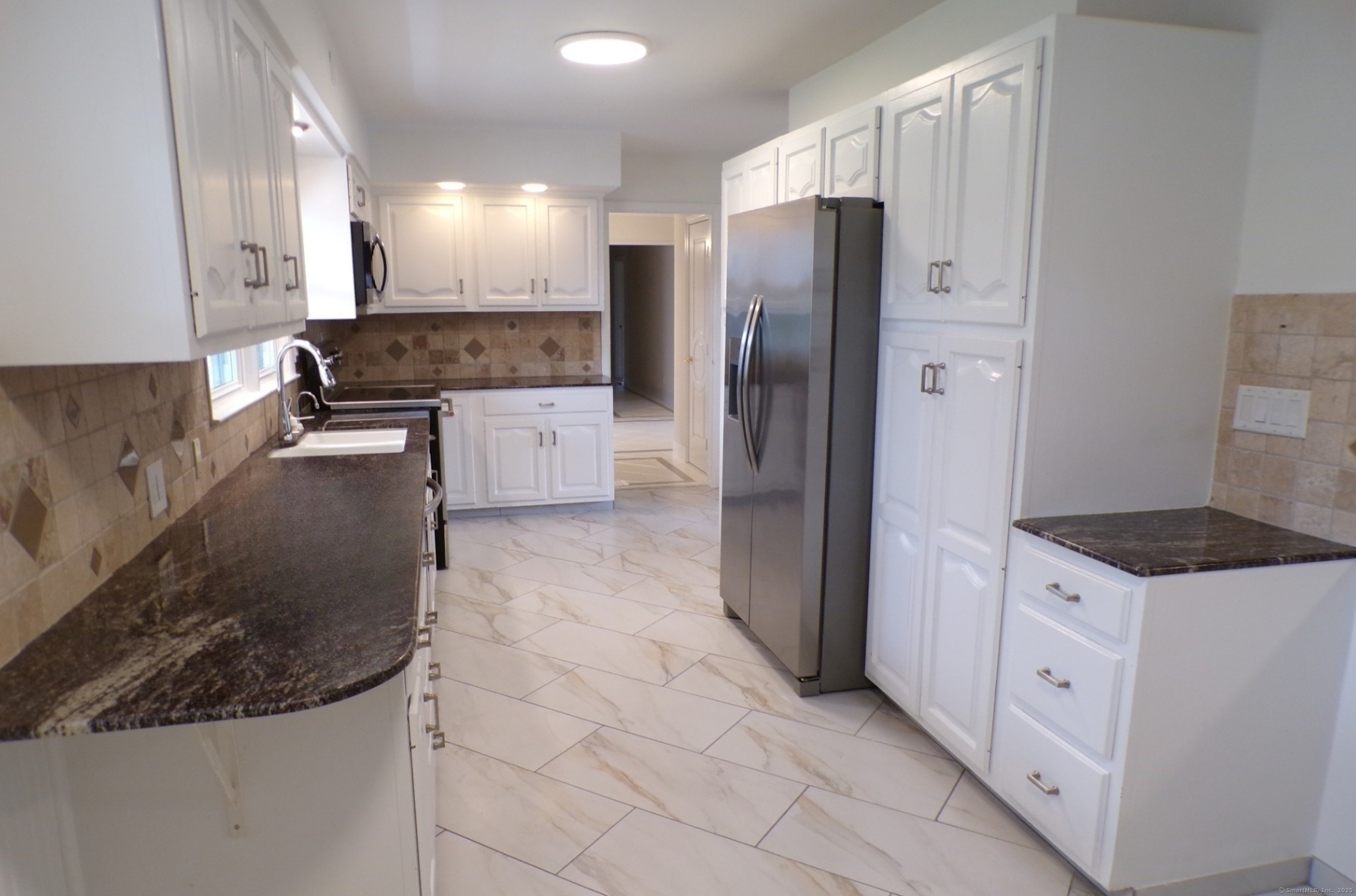 53 Stonehedge Drive South