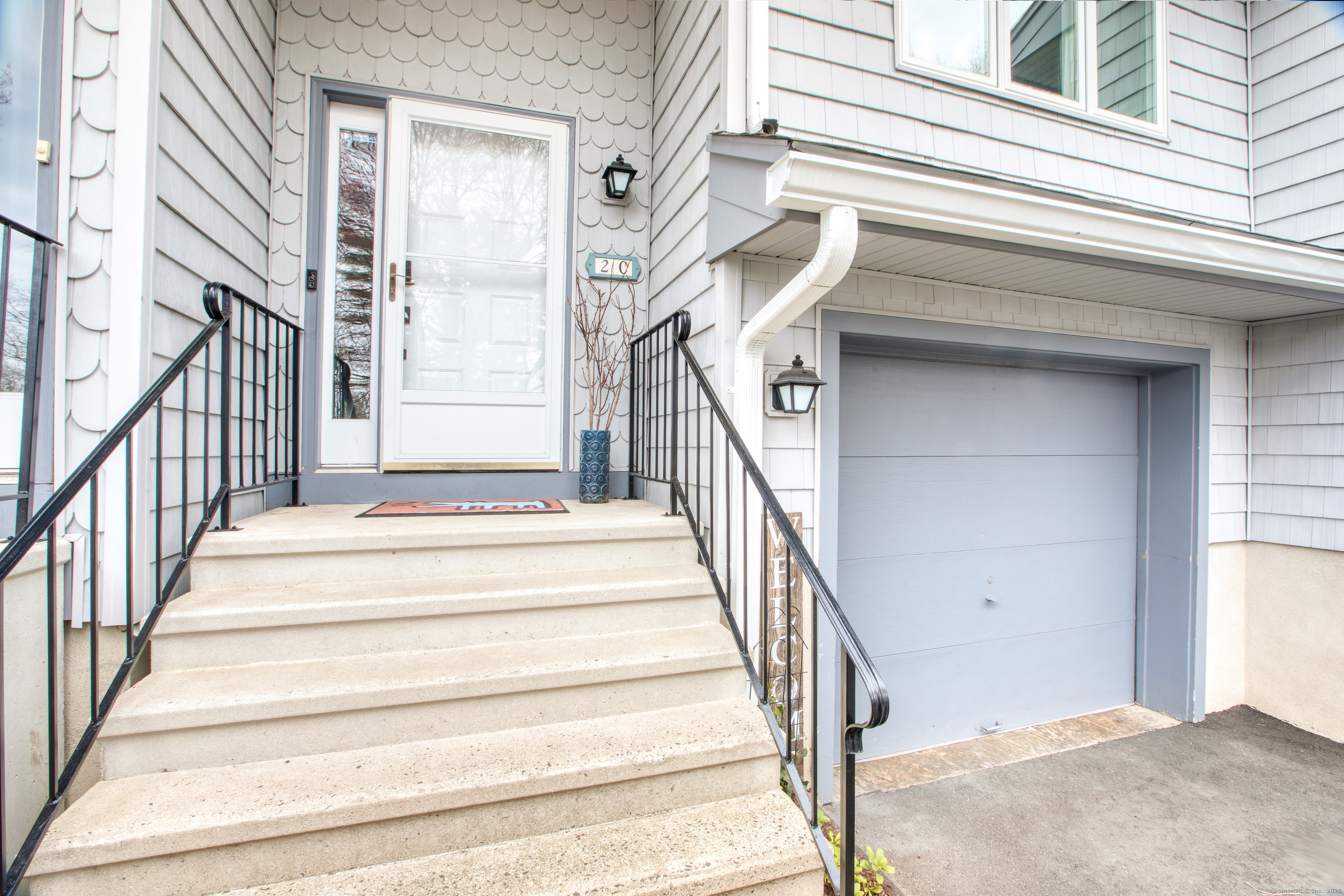 65 Wolfpit Avenue APT 2C