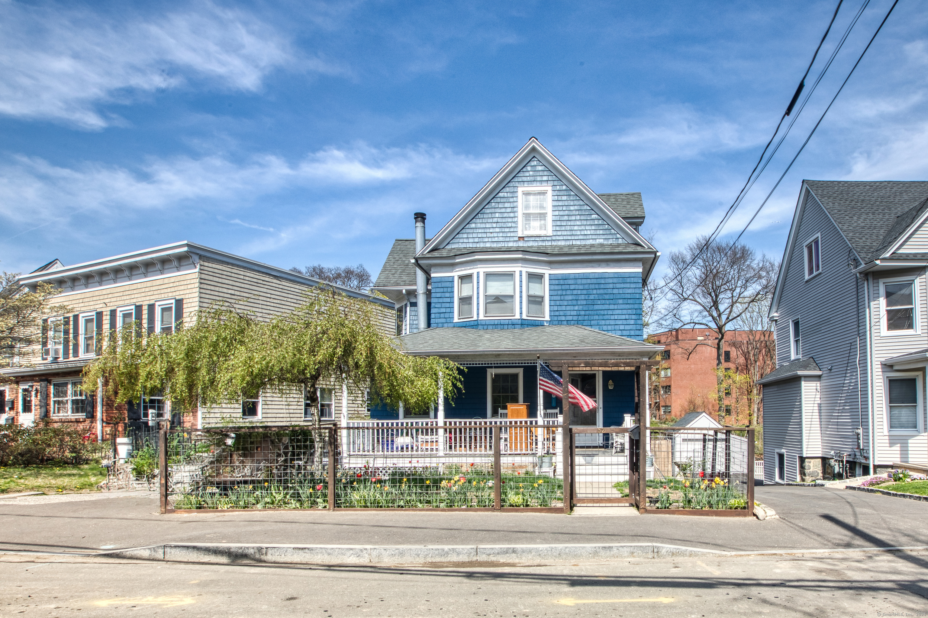 52 Locust Street