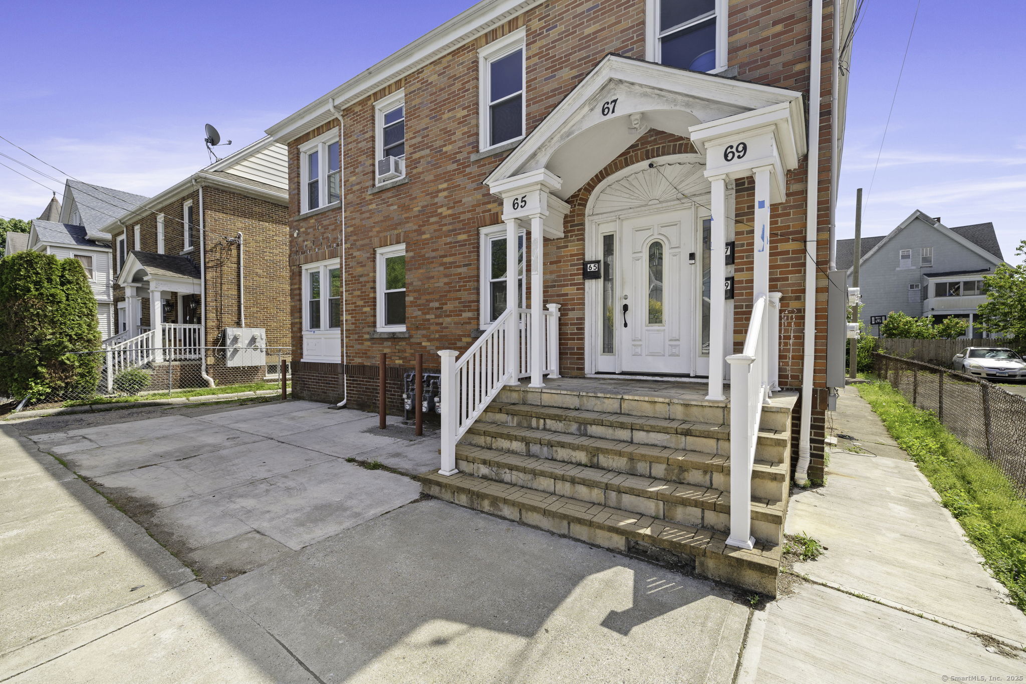 65-69 Gem Avenue