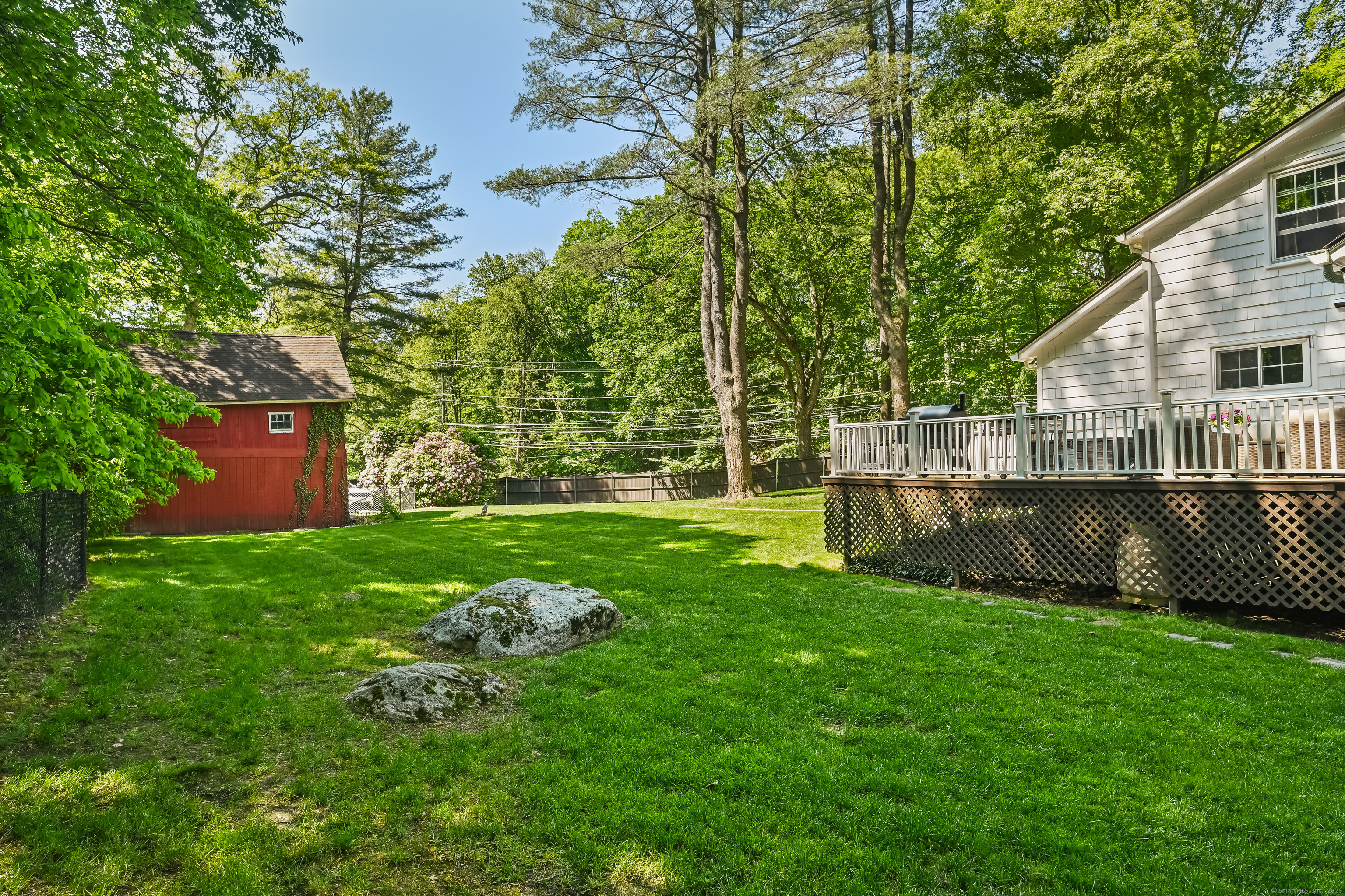 5 Hunting Ridge Road