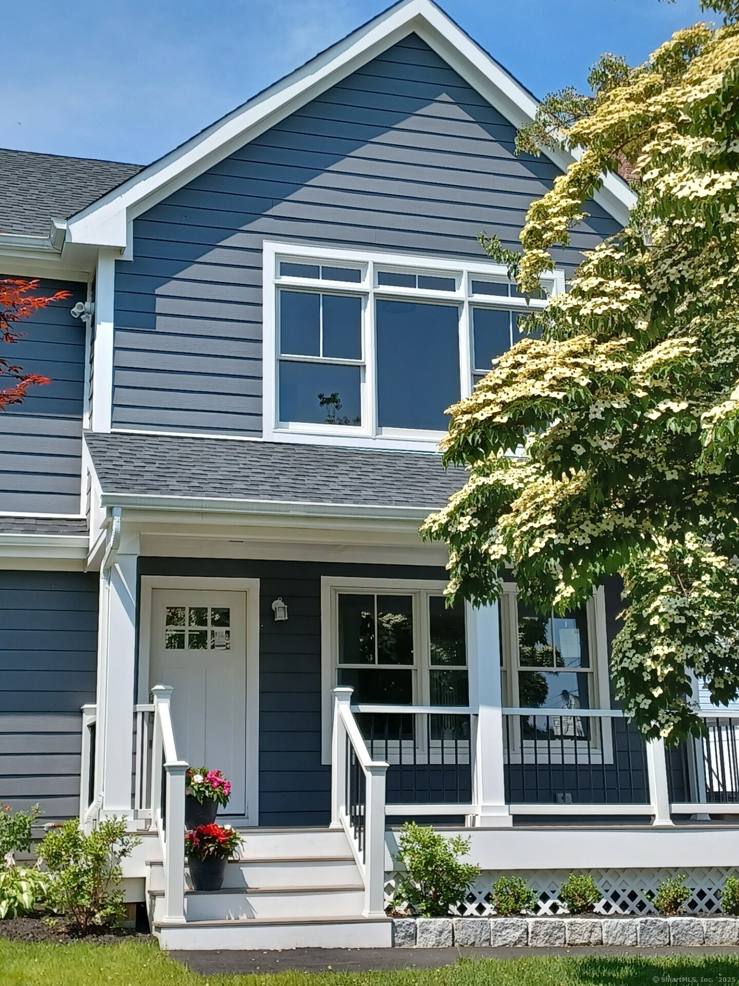 105 Houston Terrace
