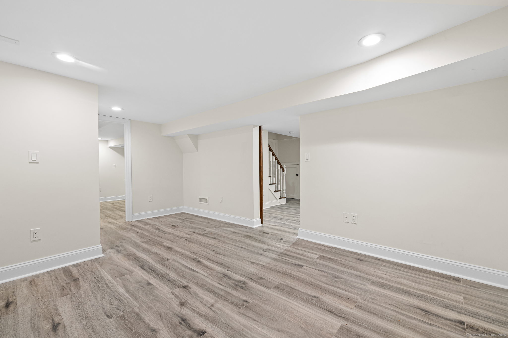 300 Soundview Avenue