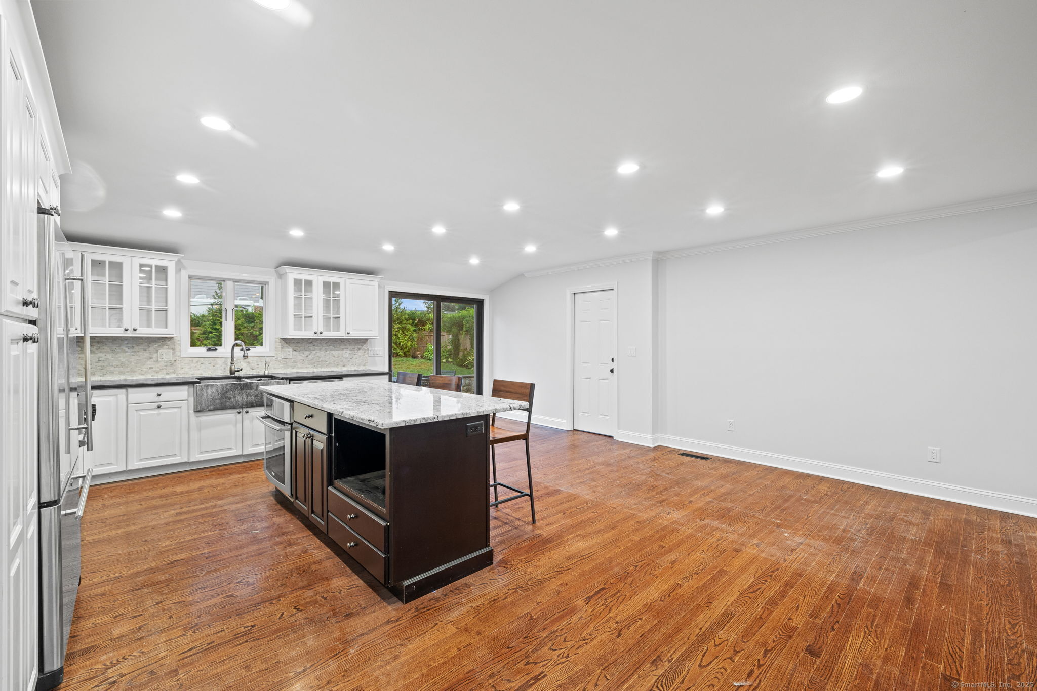300 Soundview Avenue