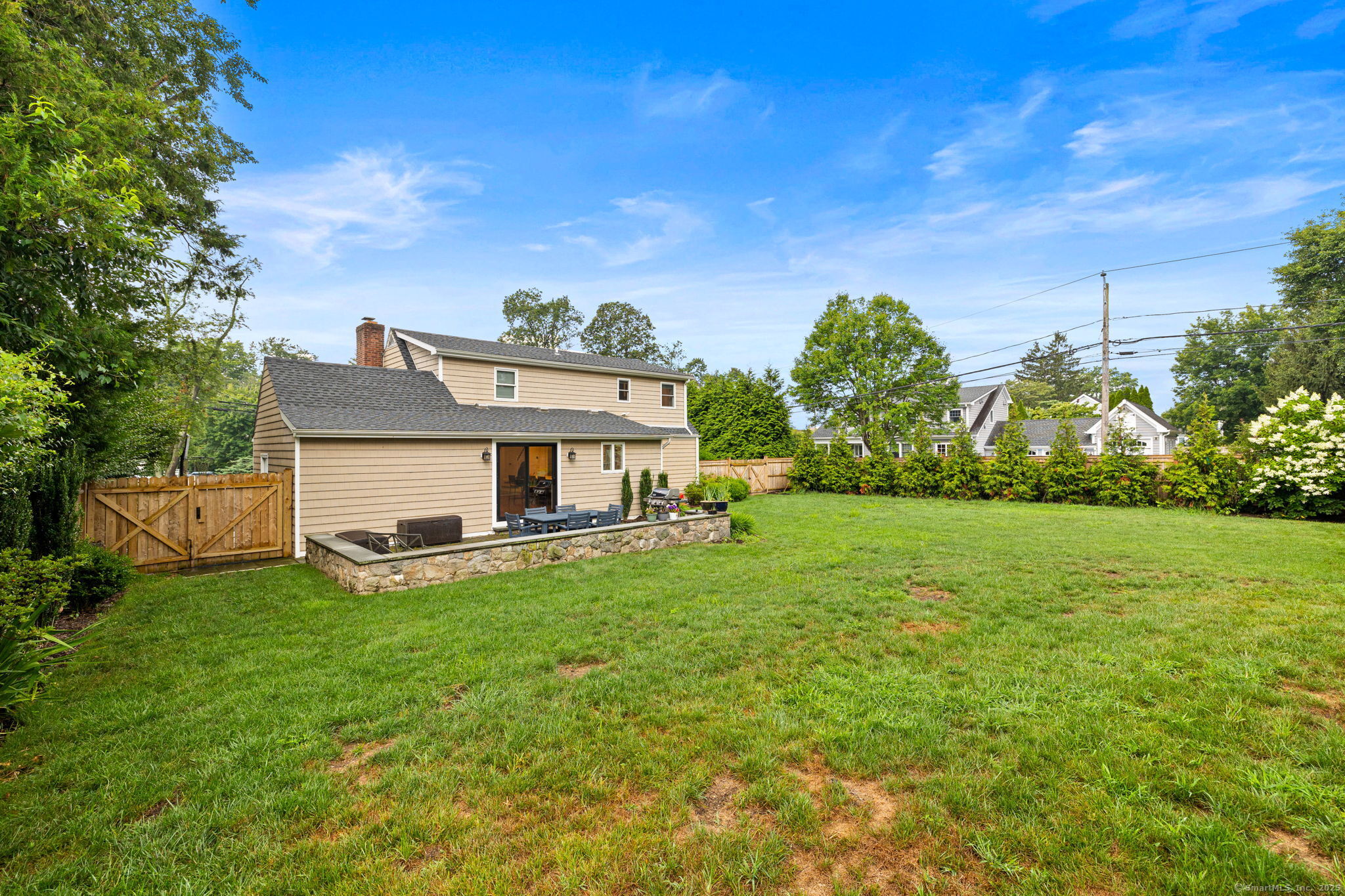 300 Soundview Avenue