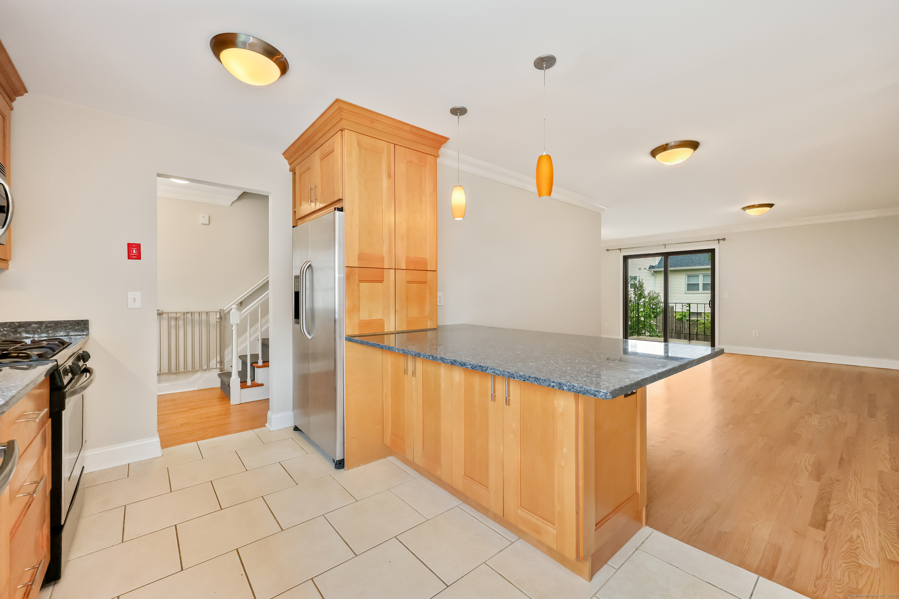 75 Cos Cob Avenue APT 10