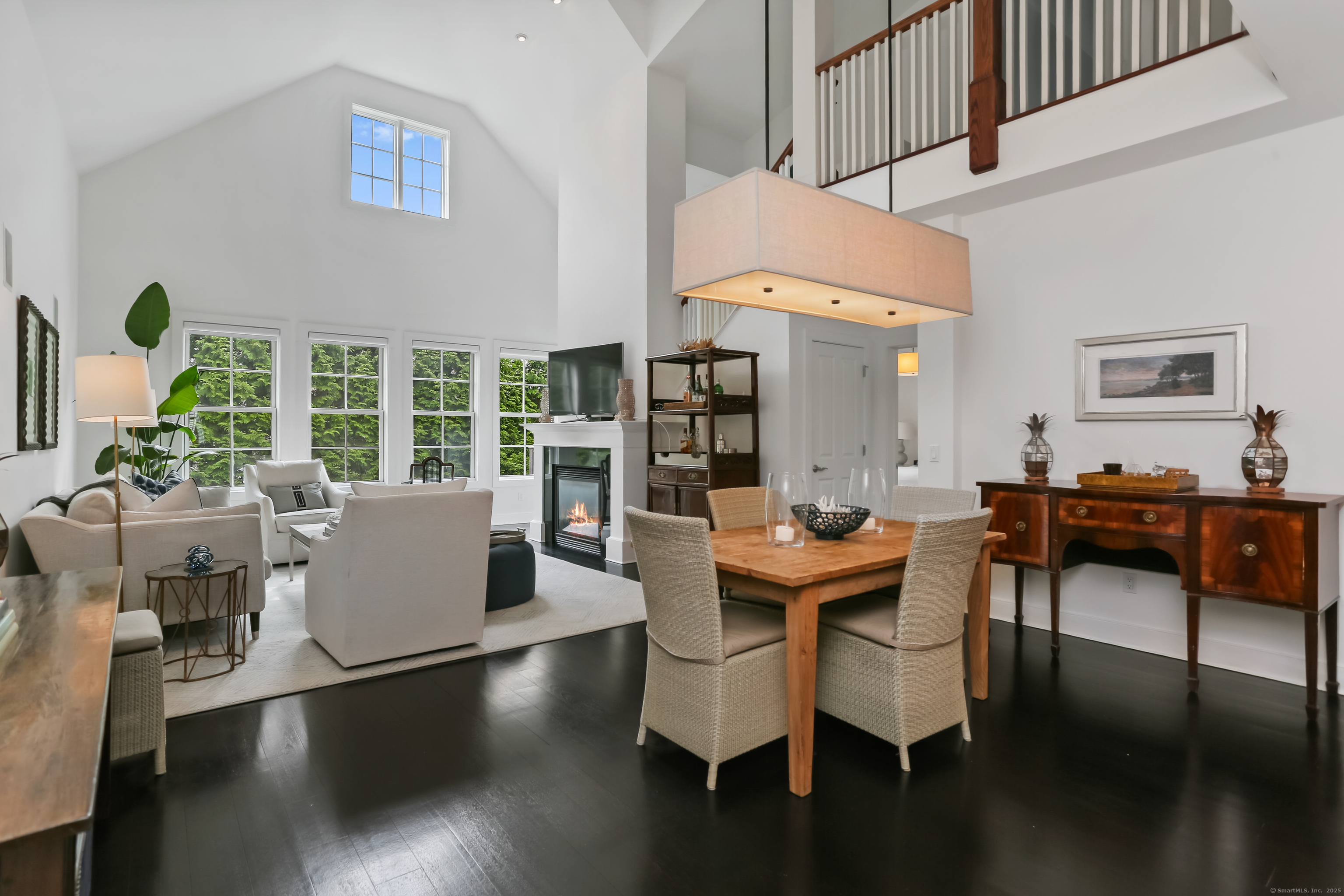 77 Havemeyer Lane 27