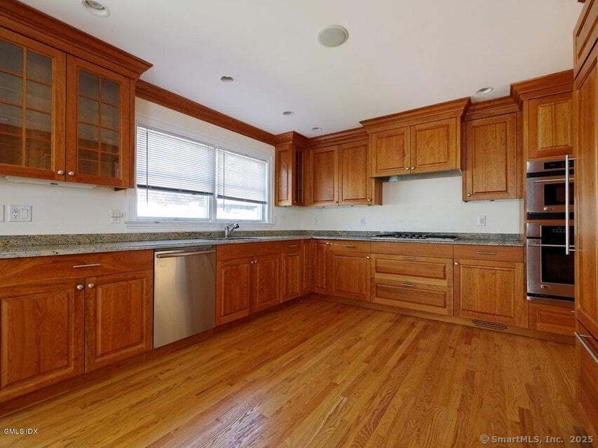 16 Orchard Place