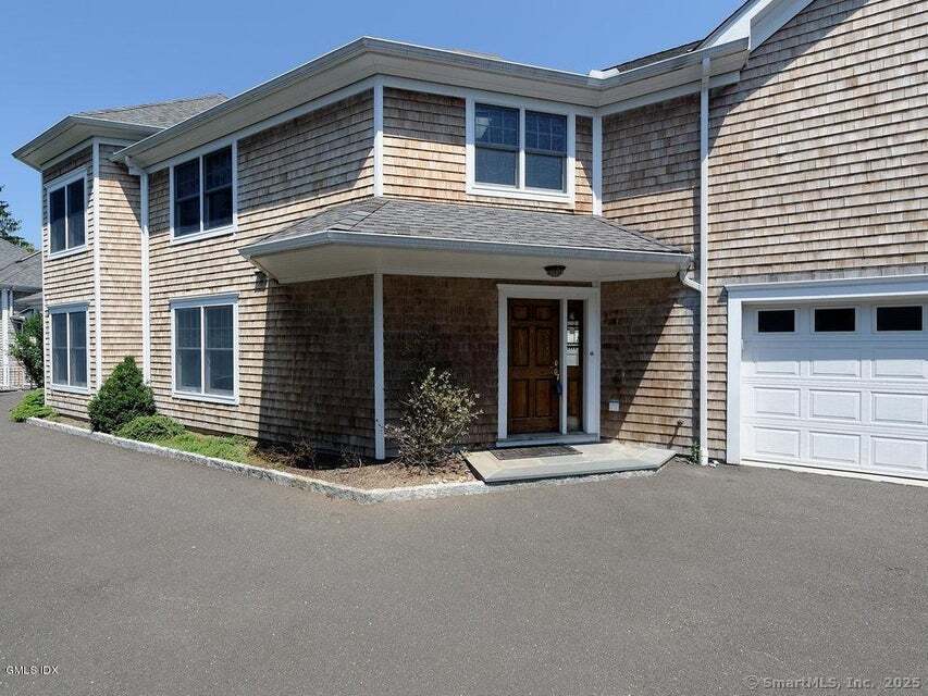 16 Orchard Place