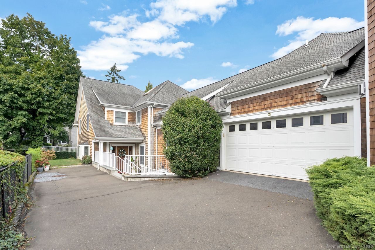 16 Orchard Place