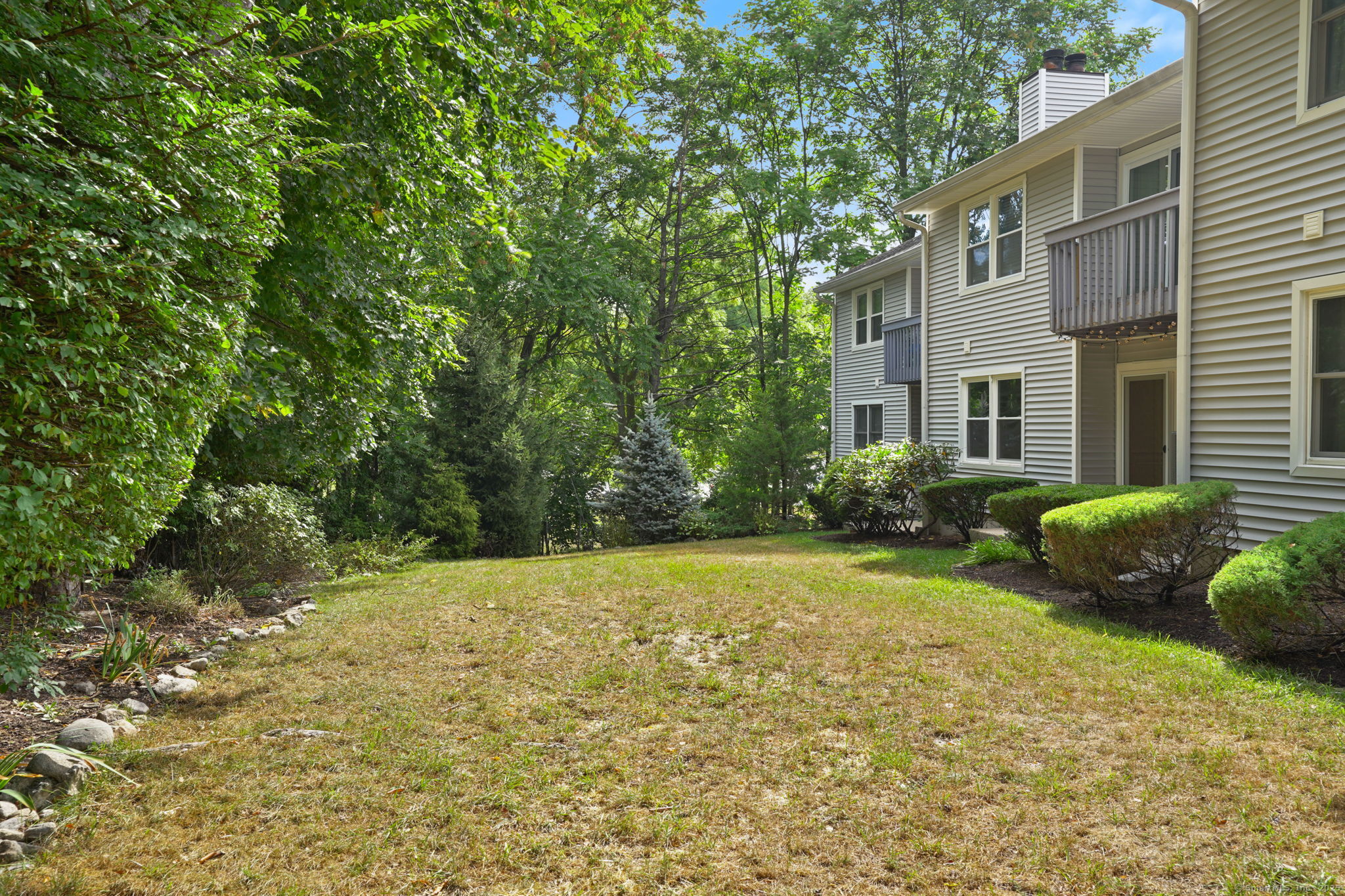 1 Wolfpit Avenue APT 13