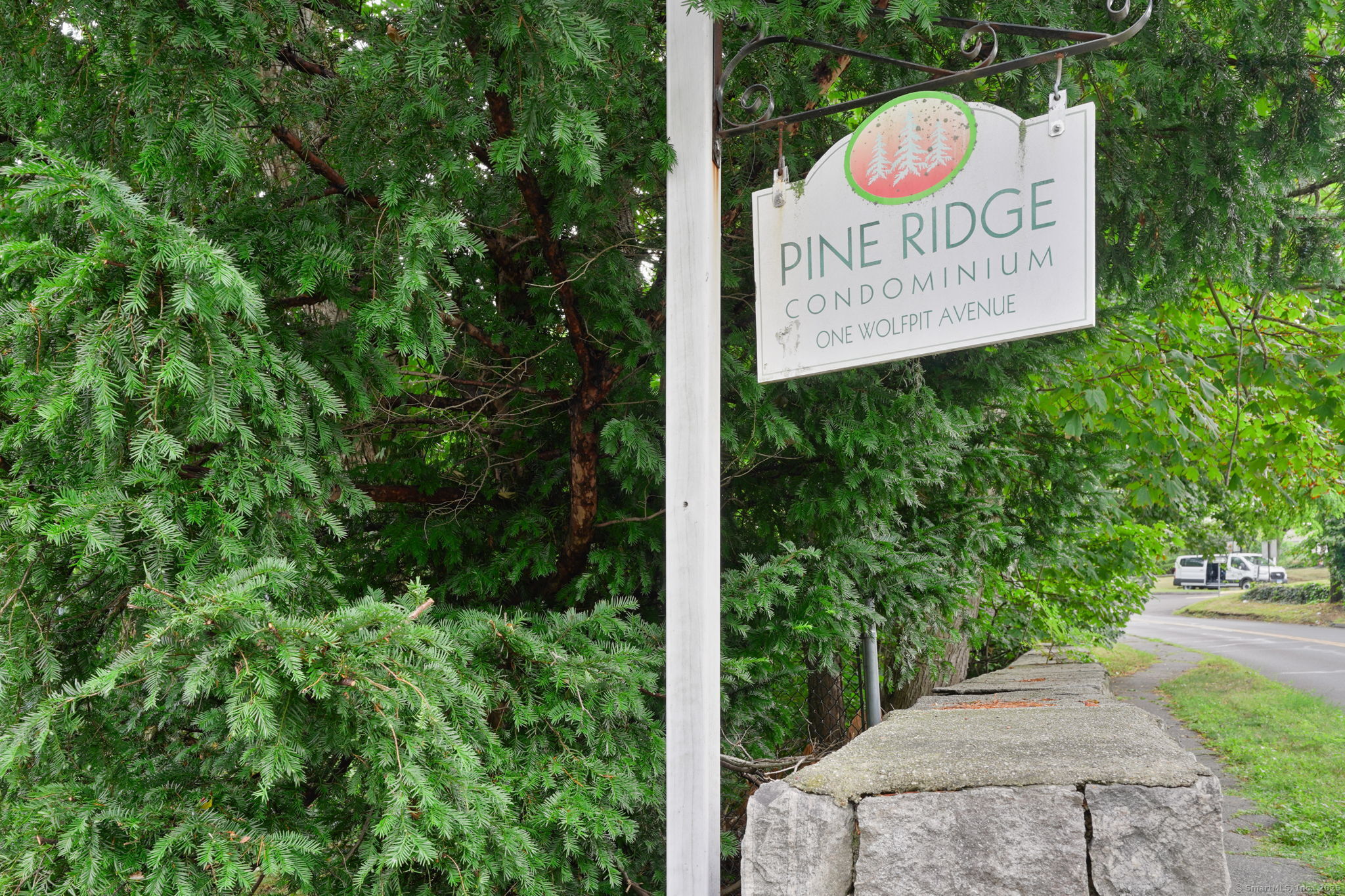 1 Wolfpit Avenue APT 13