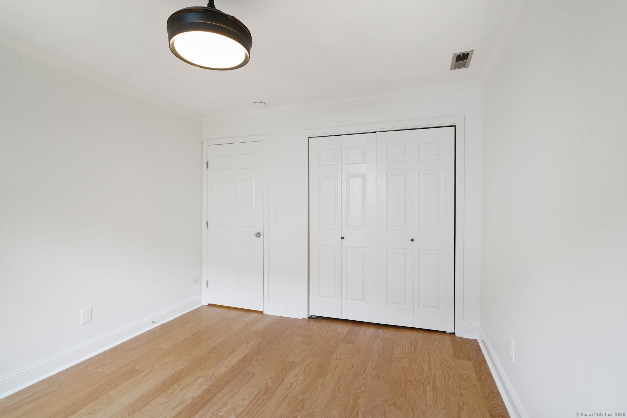 1 Wolfpit Avenue APT 13