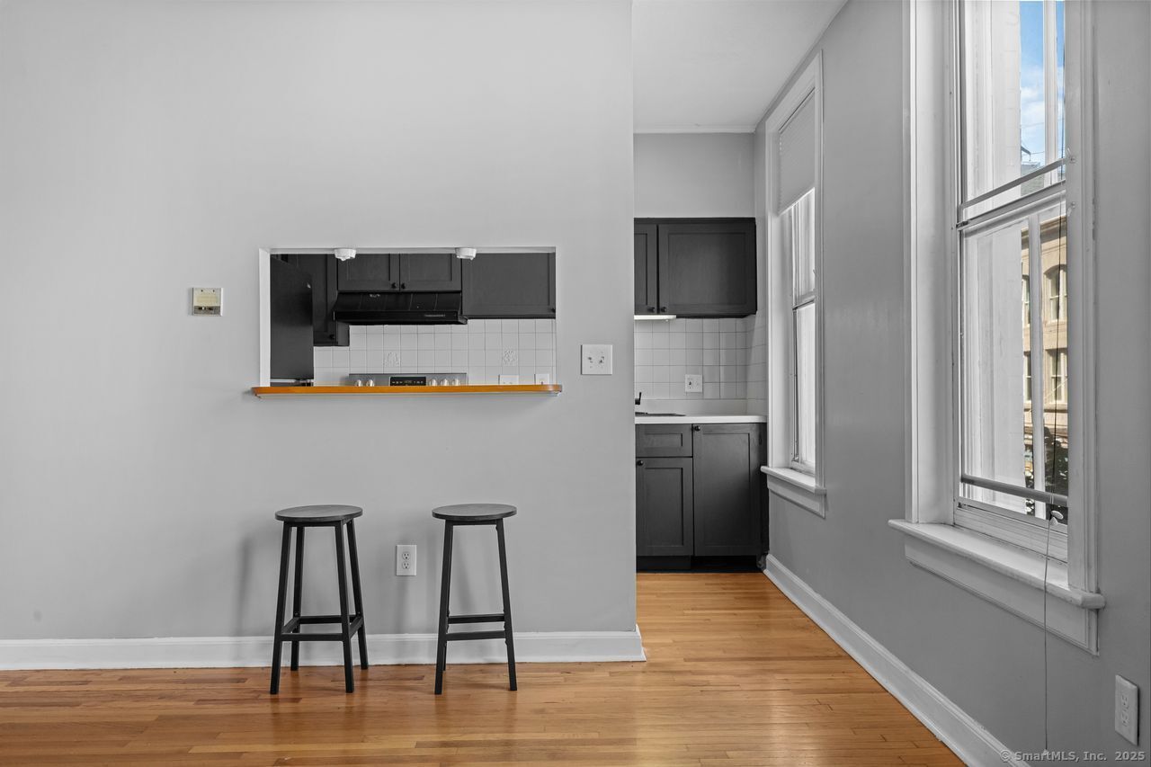 110 Washington Street APT 202