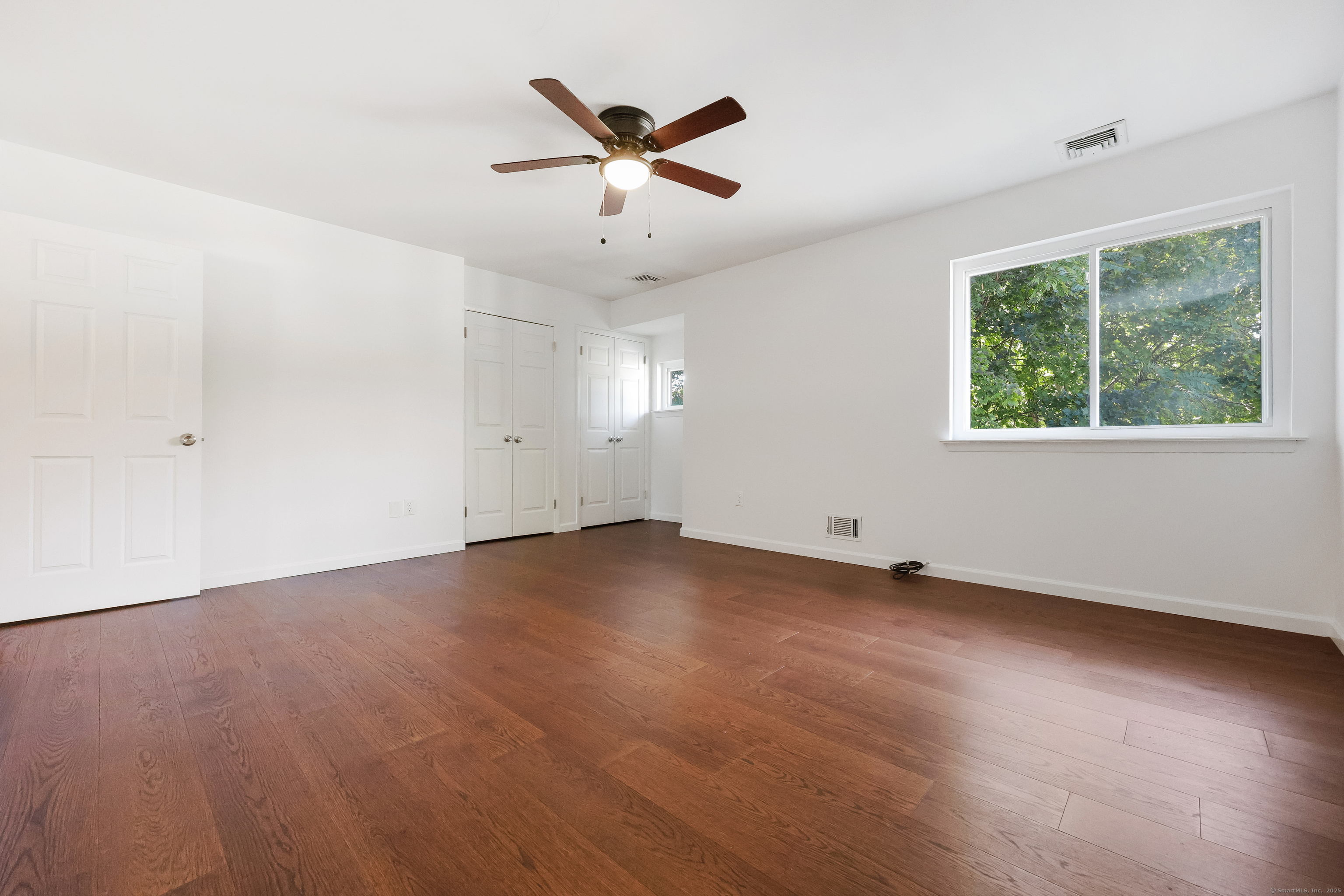 75 Cos Cob Avenue APT 14