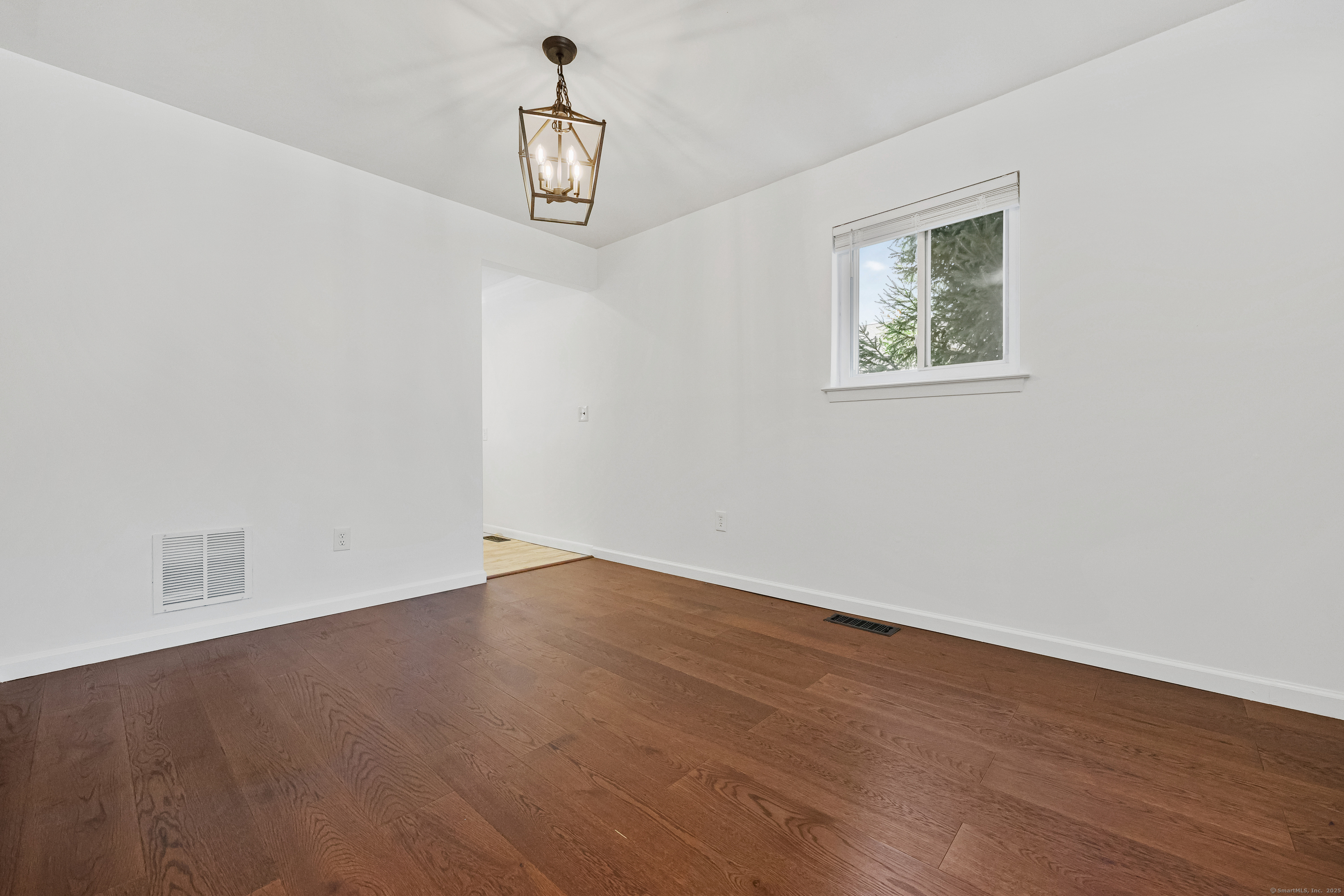 75 Cos Cob Avenue APT 14