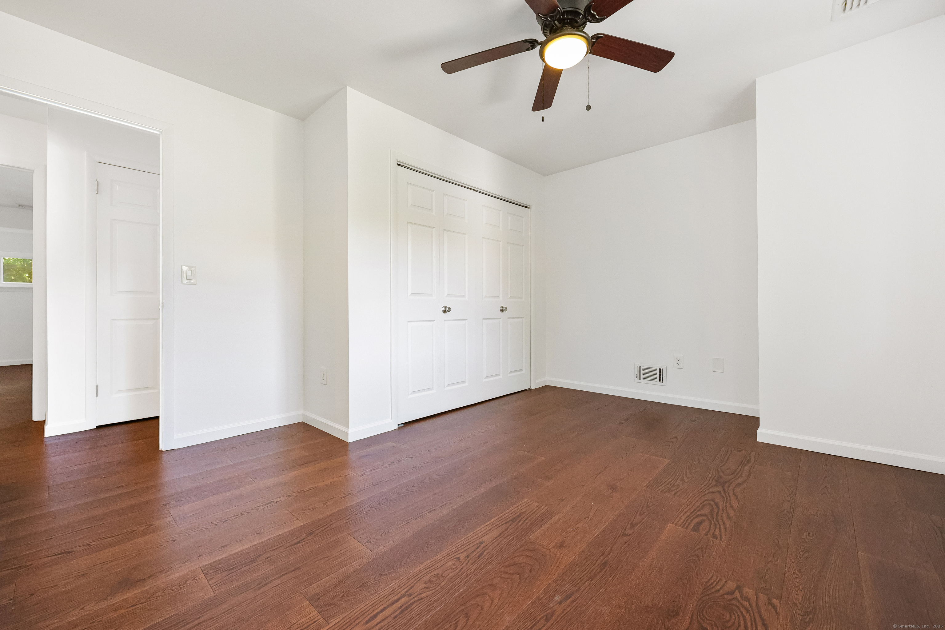 75 Cos Cob Avenue APT 14