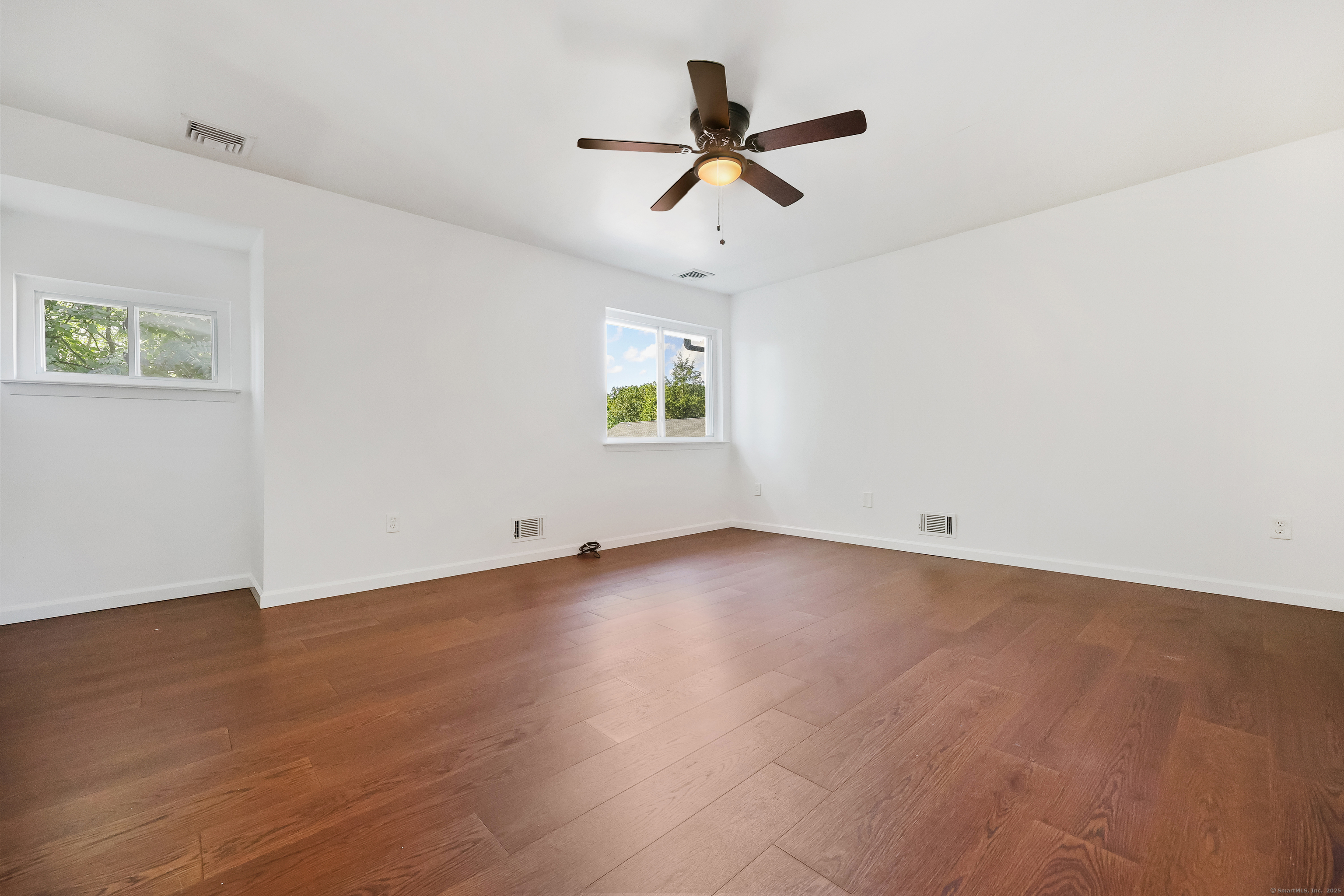 75 Cos Cob Avenue APT 14