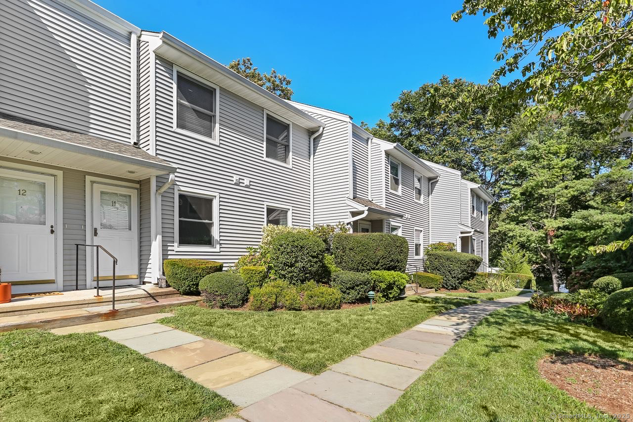 1 Wolfpit Avenue APT 12