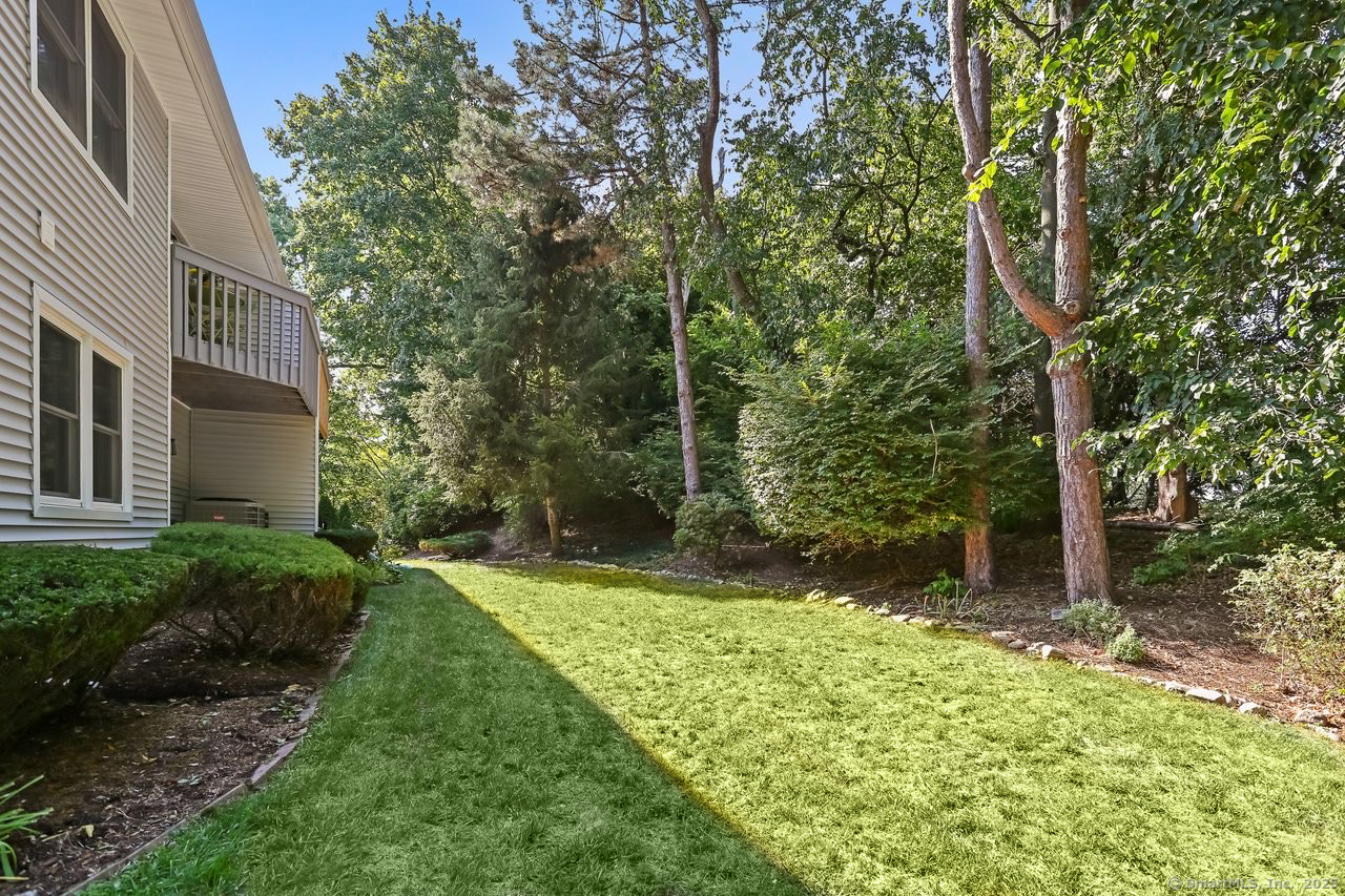 1 Wolfpit Avenue APT 12