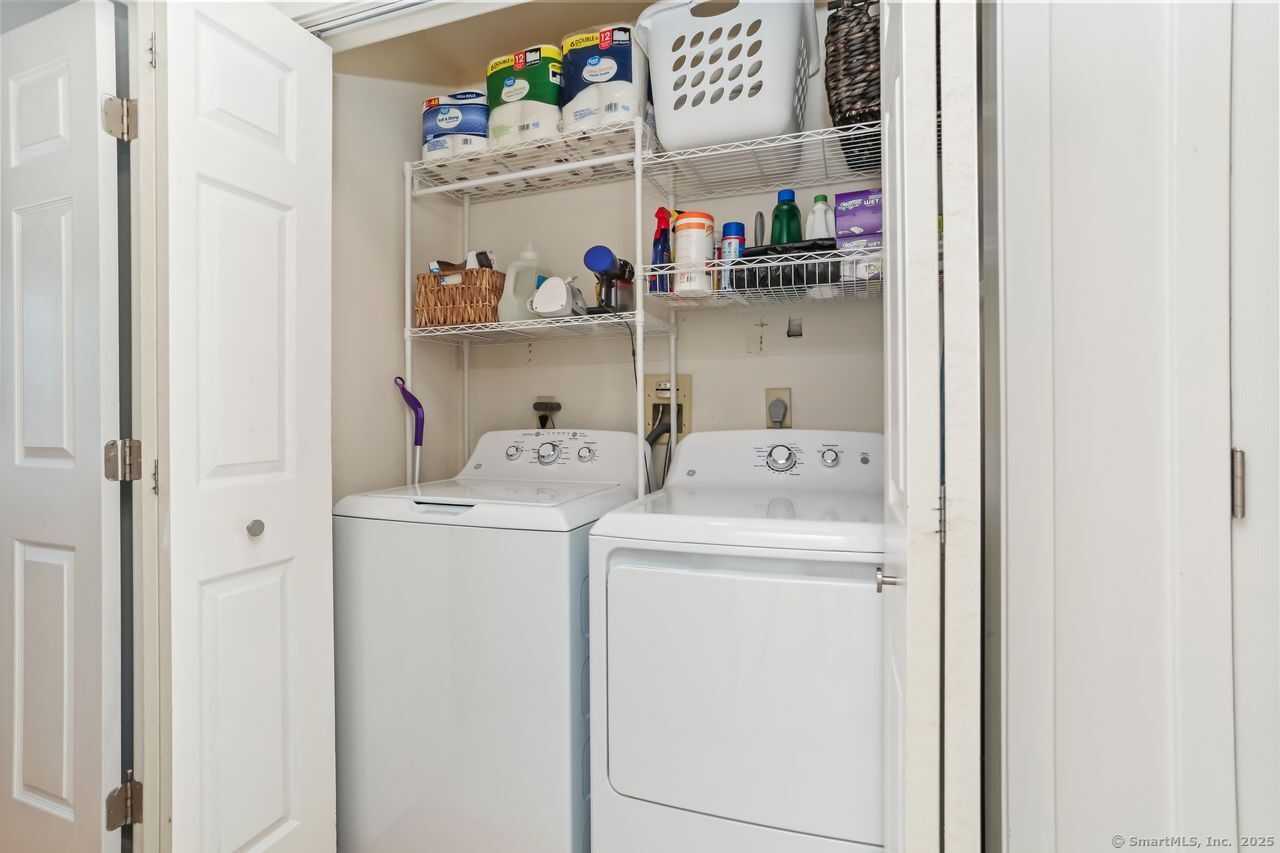 1 Wolfpit Avenue APT 12