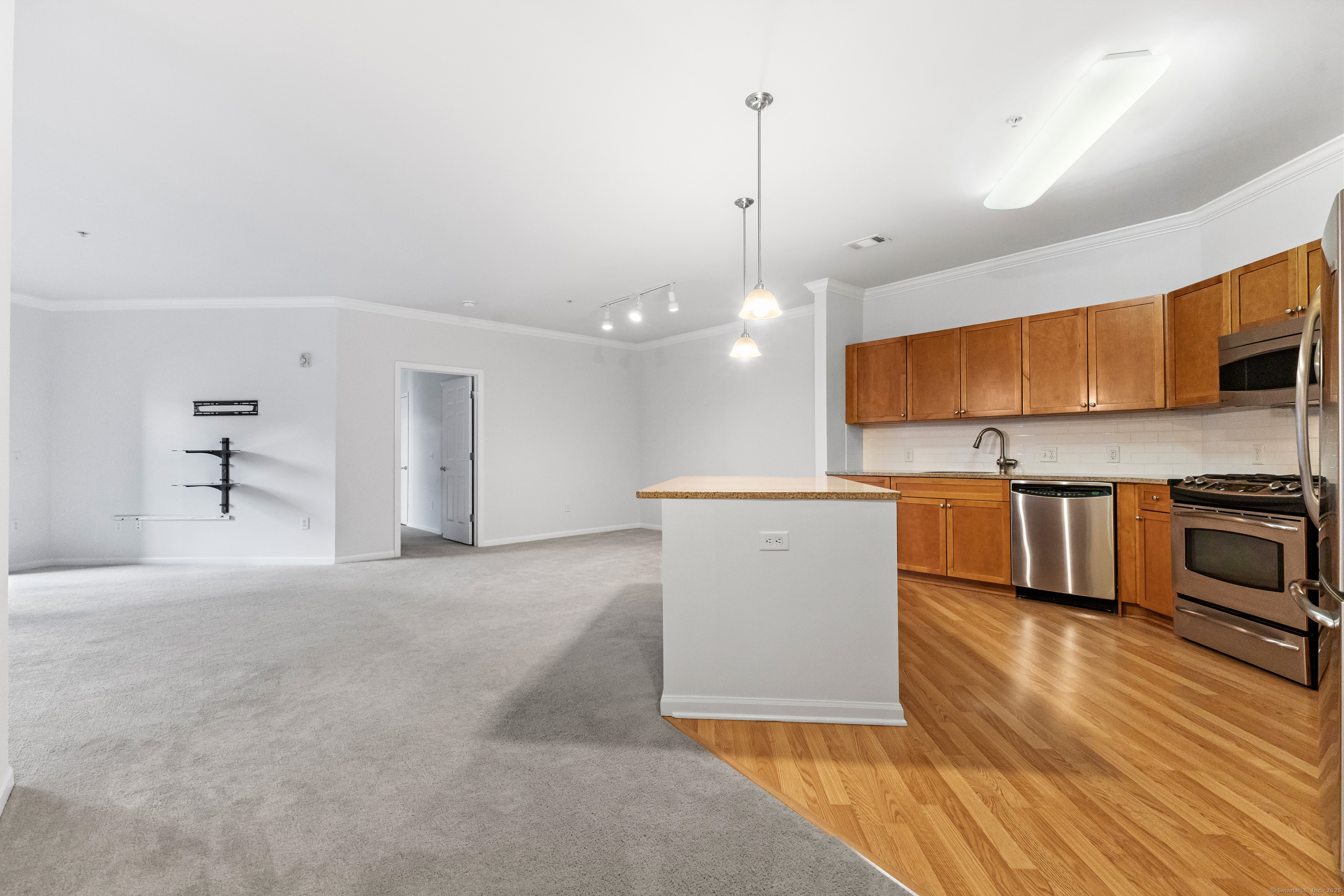 850 East Main Street APT 322