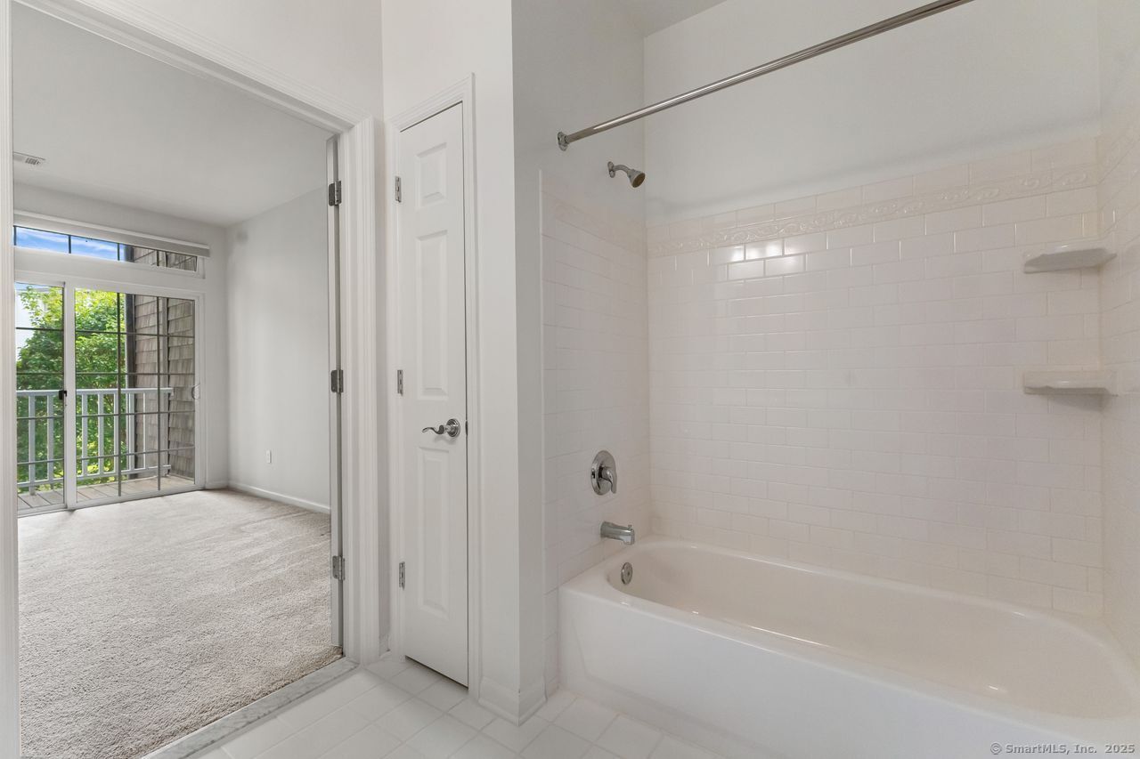 850 East Main Street APT 322