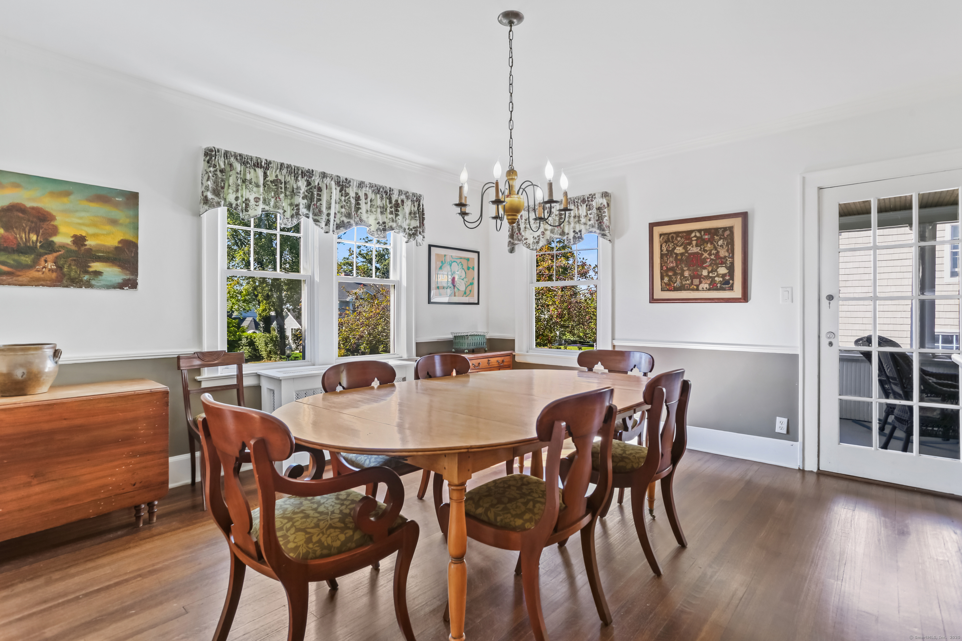 38 Van Rensselaer Avenue