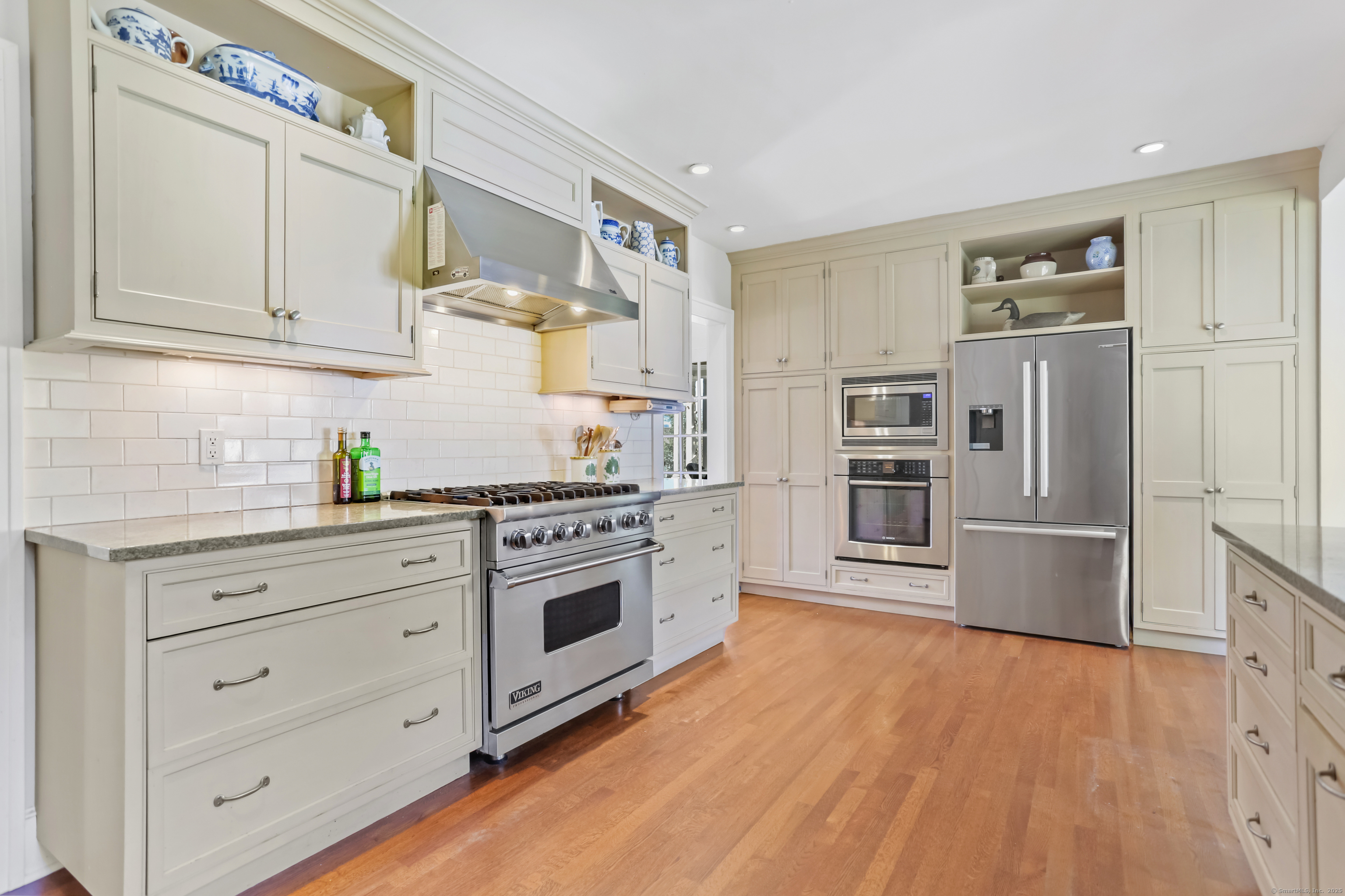 38 Van Rensselaer Avenue