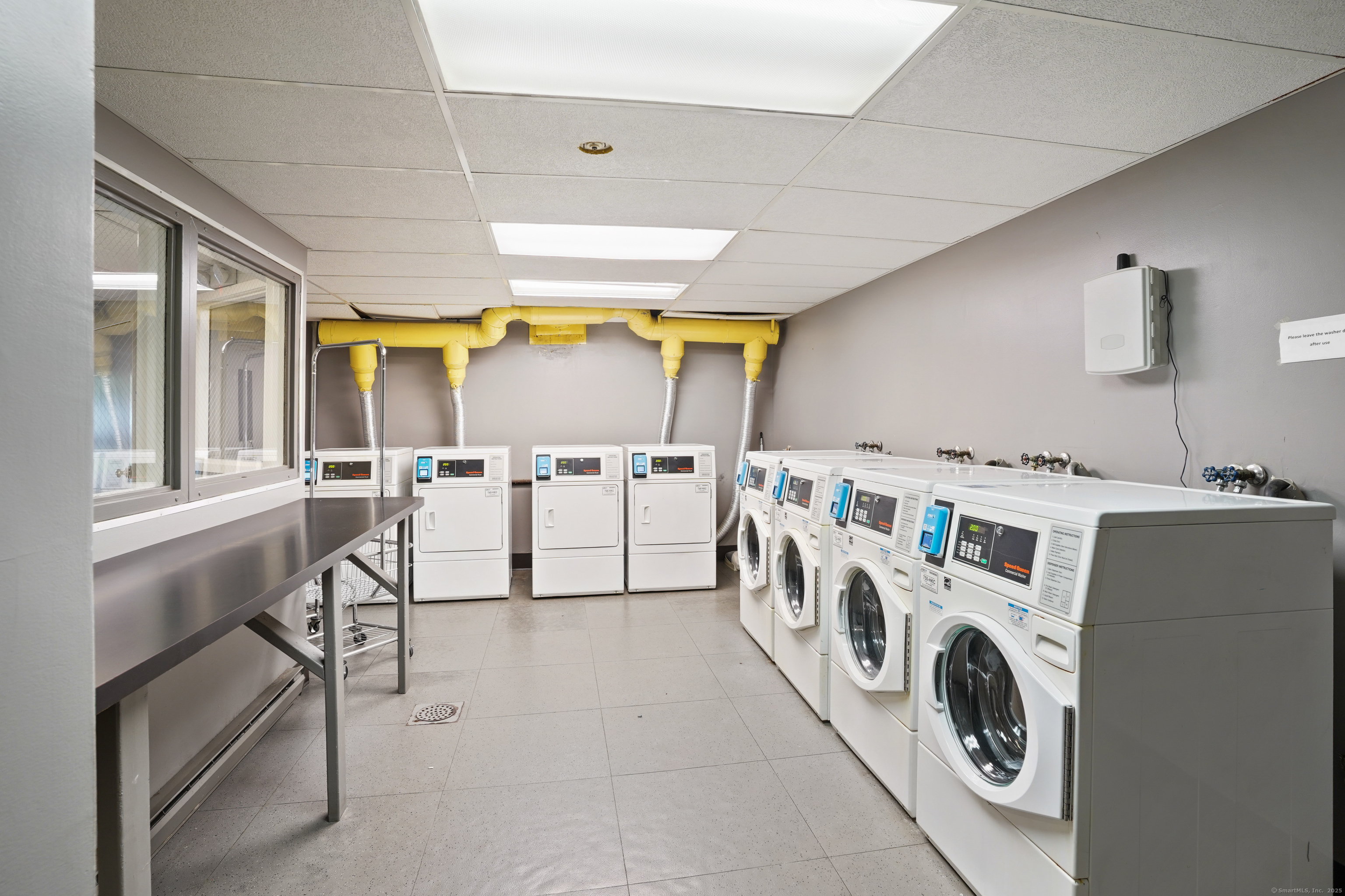 32 Pine Street APT 9