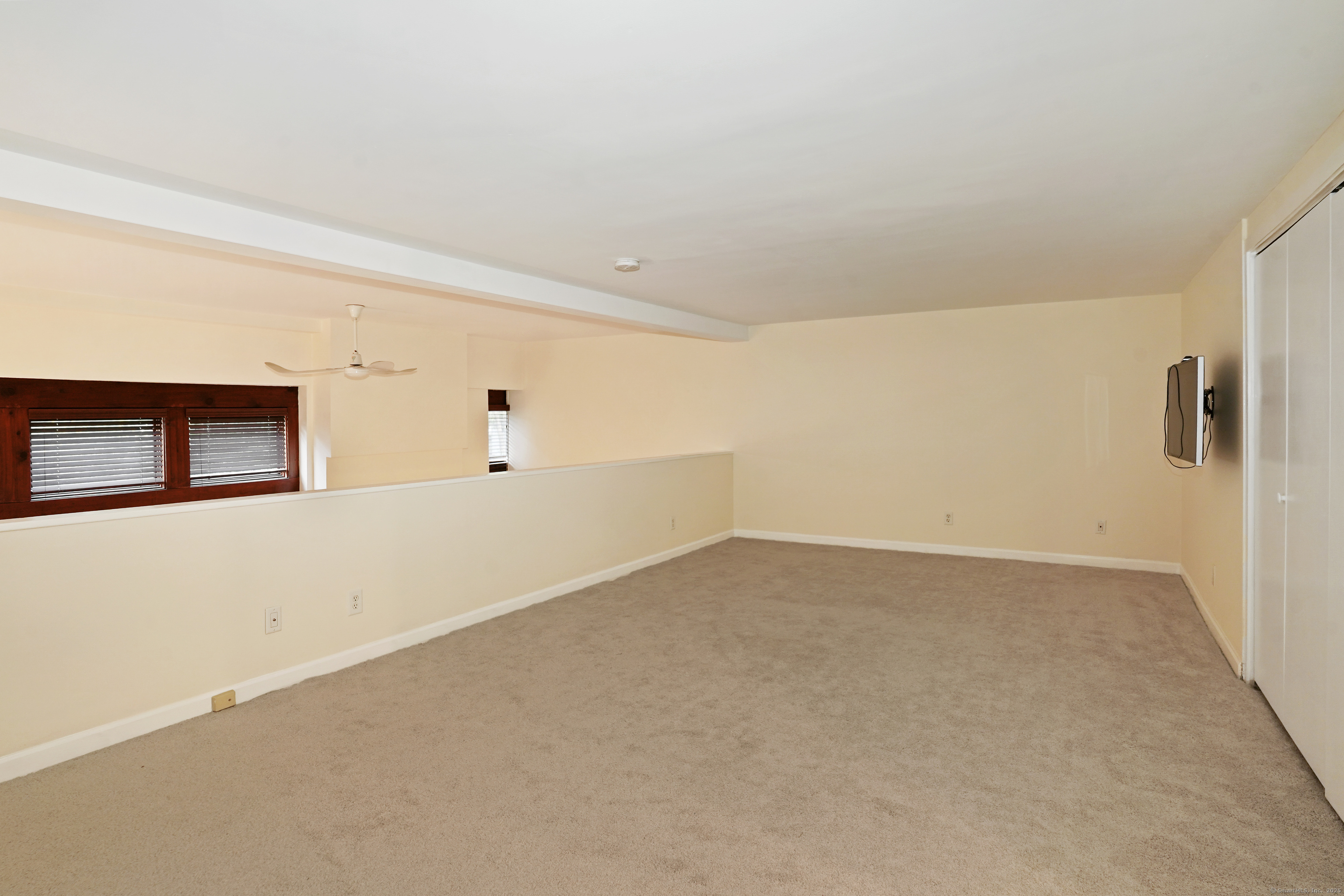 32 Pine Street APT 9