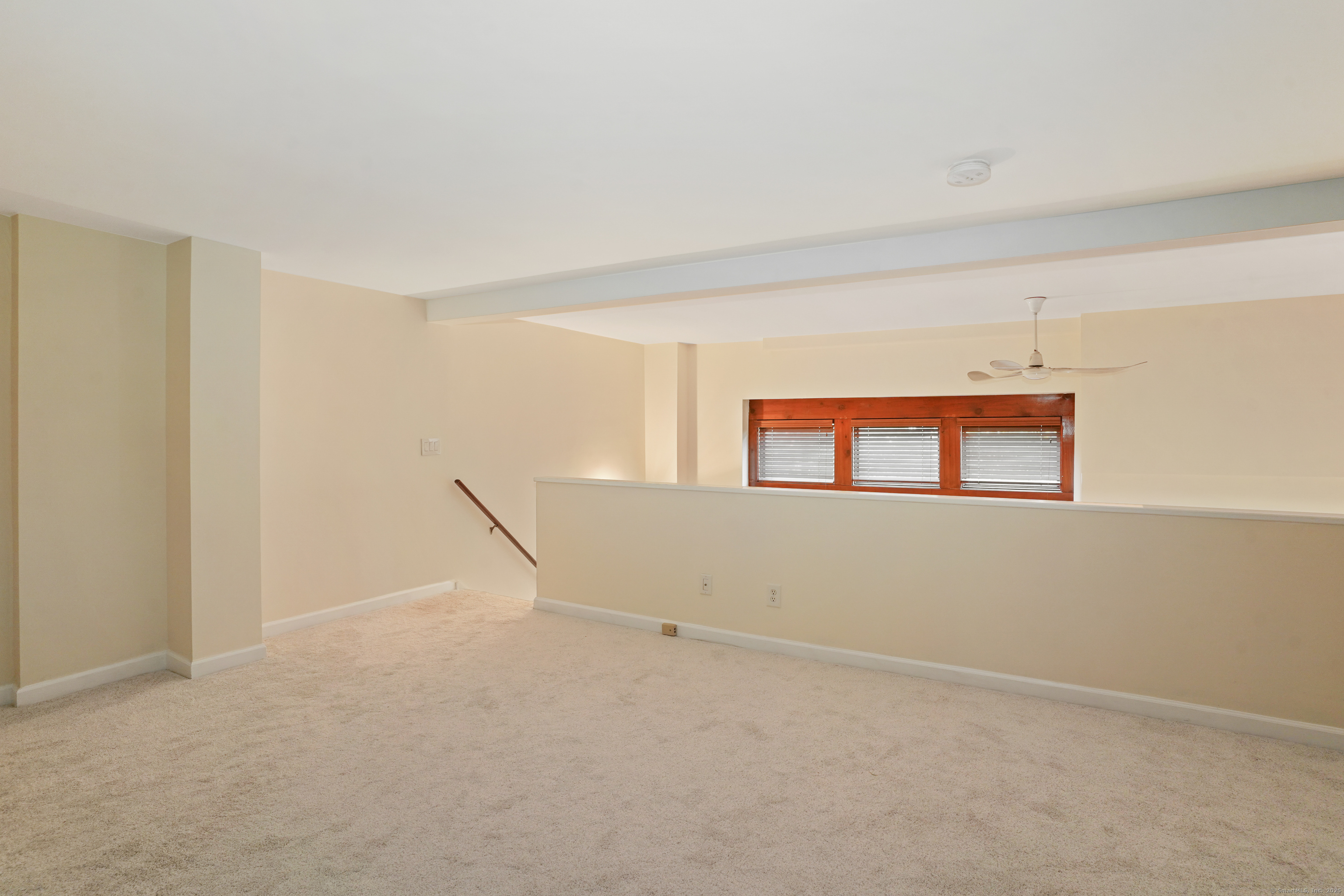 32 Pine Street APT 9