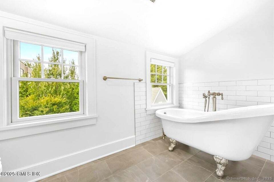 2 Sound View Terrace