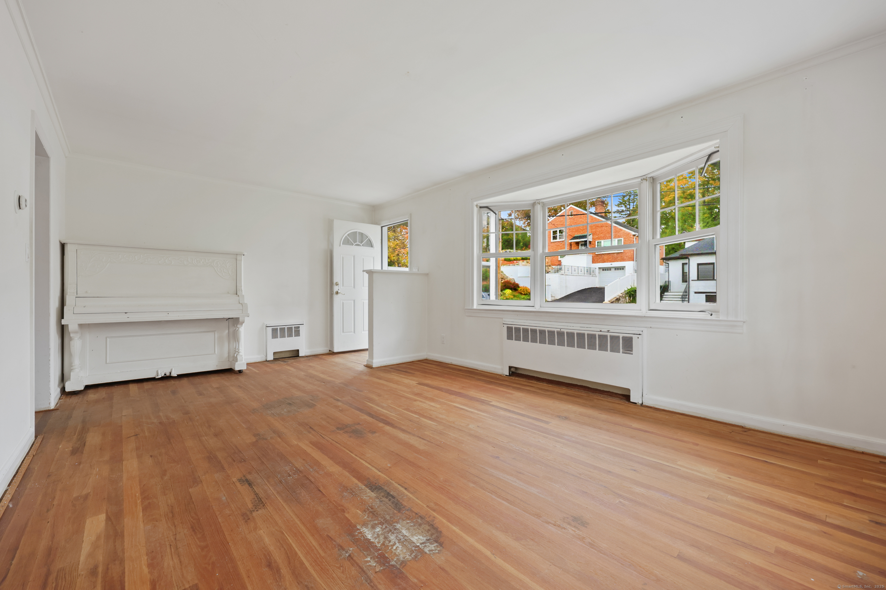 17 Meadow Drive