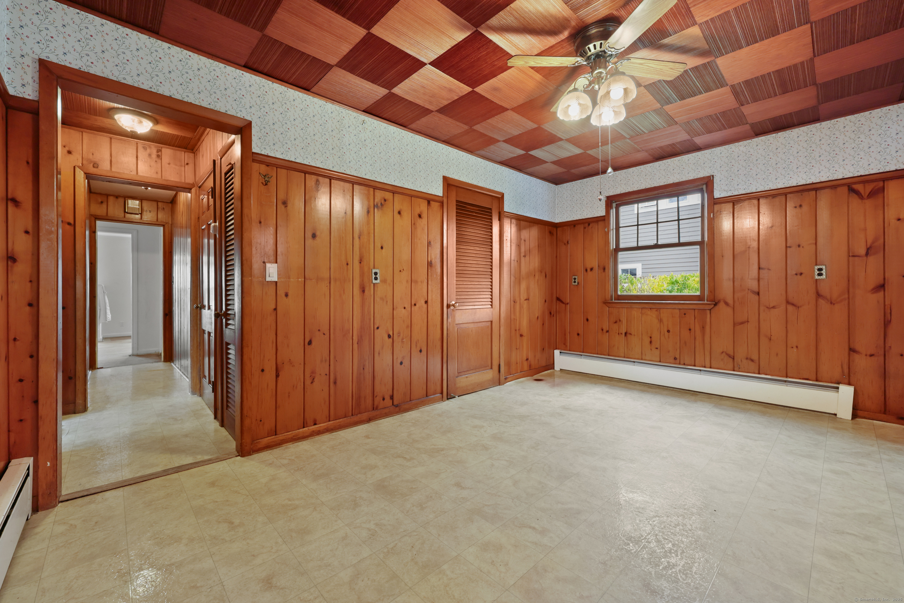 17 Meadow Drive