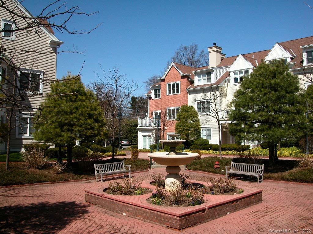 51 Forest Avenue APT 19